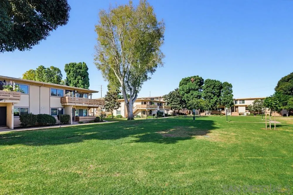 https://cdn.realtyfeed.com/cdn/127/260025294/9e65cf65b0b5ca7e67eed96bfa6bccbc.webp