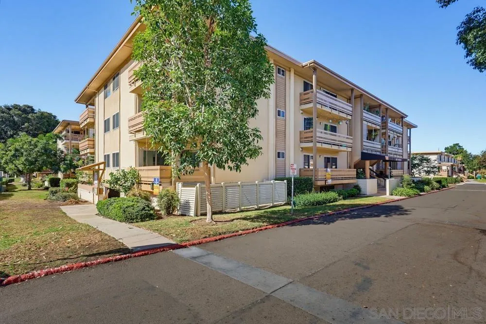 https://cdn.realtyfeed.com/cdn/127/260025294/ea146e03c7f02e4c98ce33bc9079359d.webp