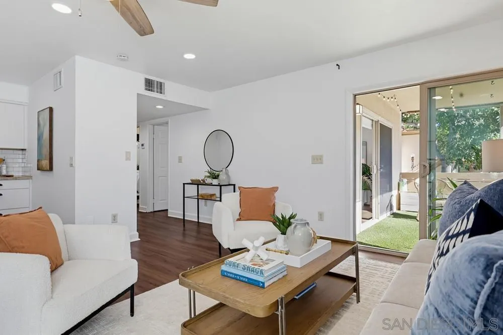 https://cdn.realtyfeed.com/cdn/127/260025294/f050934458acedf2cd91bc1dfb15d6c3.webp