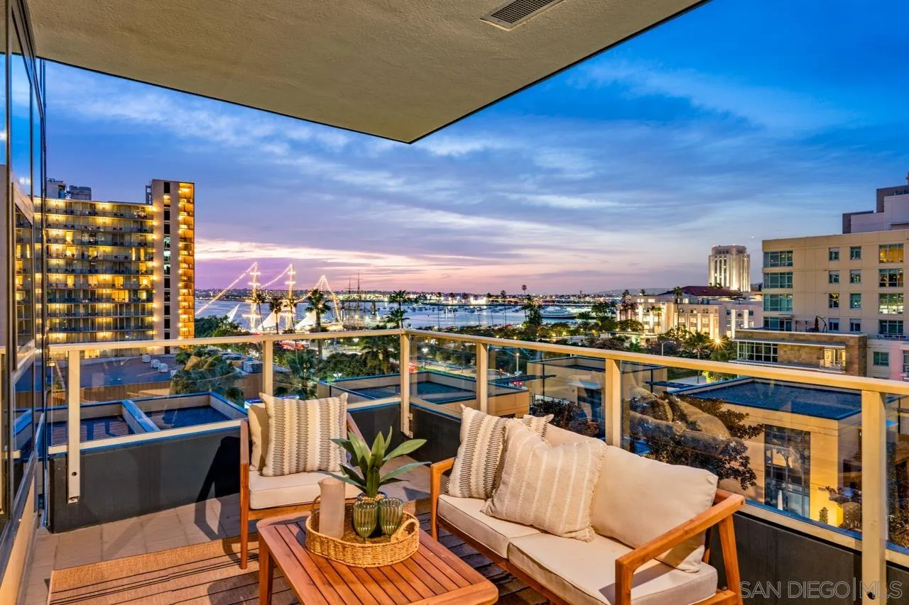 1325 Pacific Hwy, #706, San Diego, CA 92101