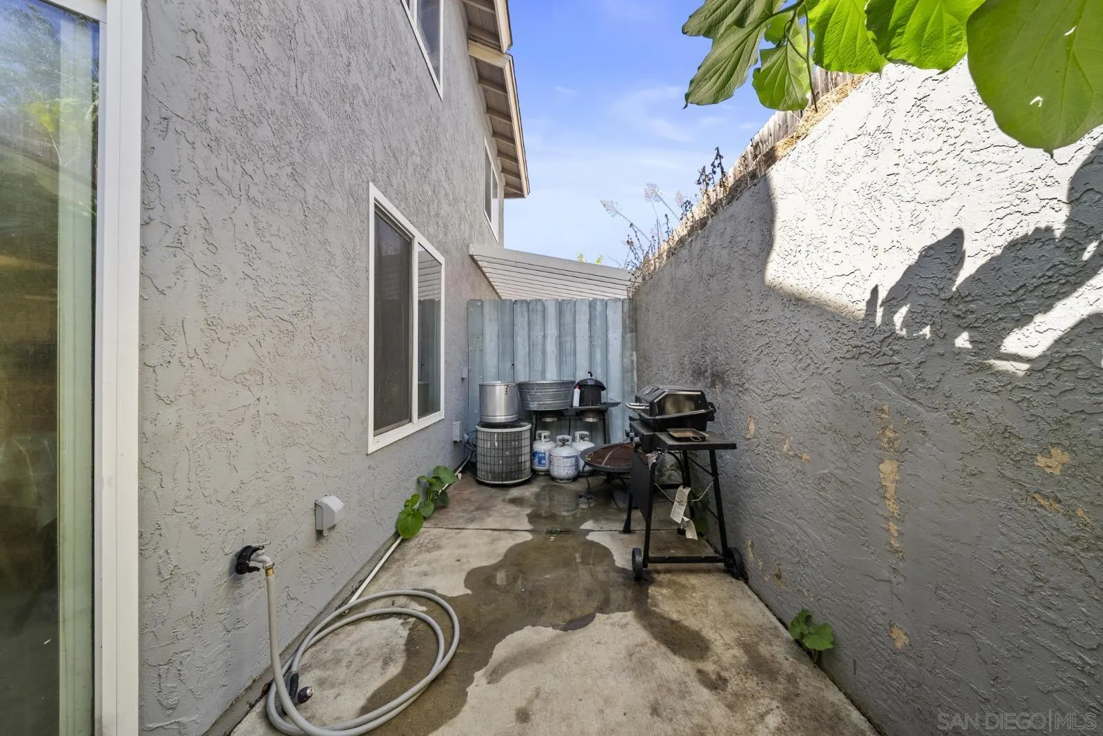 https://cdn.realtyfeed.com/cdn/127/260025308/d20efdef8c85779690885f7ed33fdb21.webp