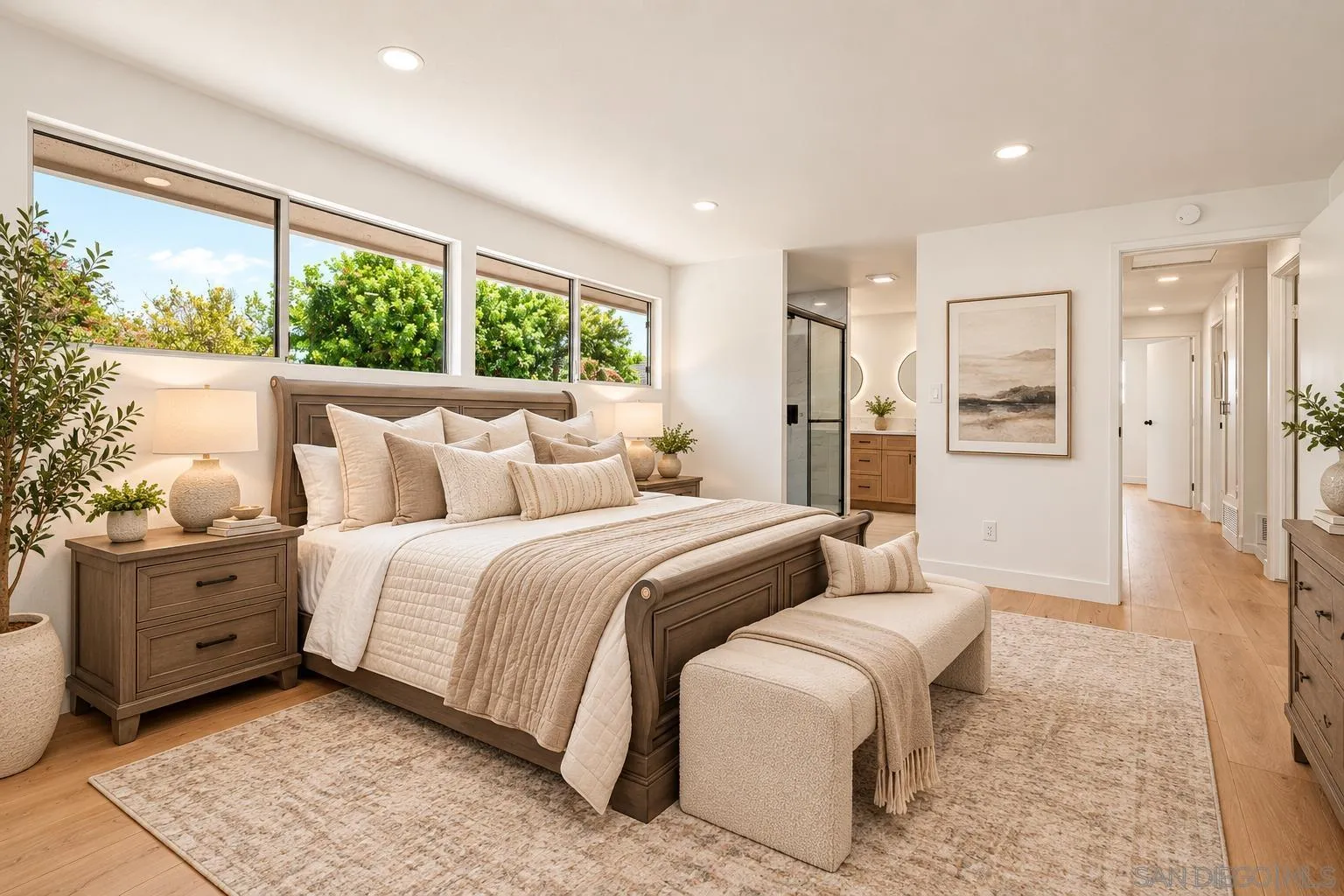 https://cdn.realtyfeed.com/cdn/127/260025314/ca7cc83b446ff08a367905532dcd8f20.webp