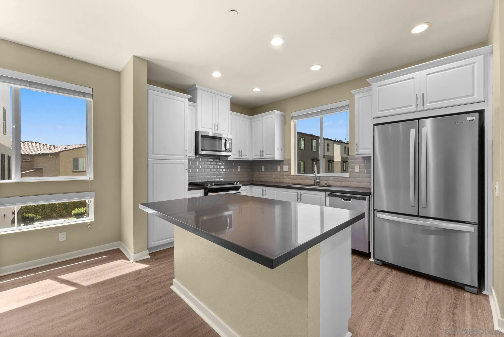 2564 S Escondido Blvd, #512, Escondido, CA 92025 2564 S Escondido Blvd, #512, Escondido, CA 92025