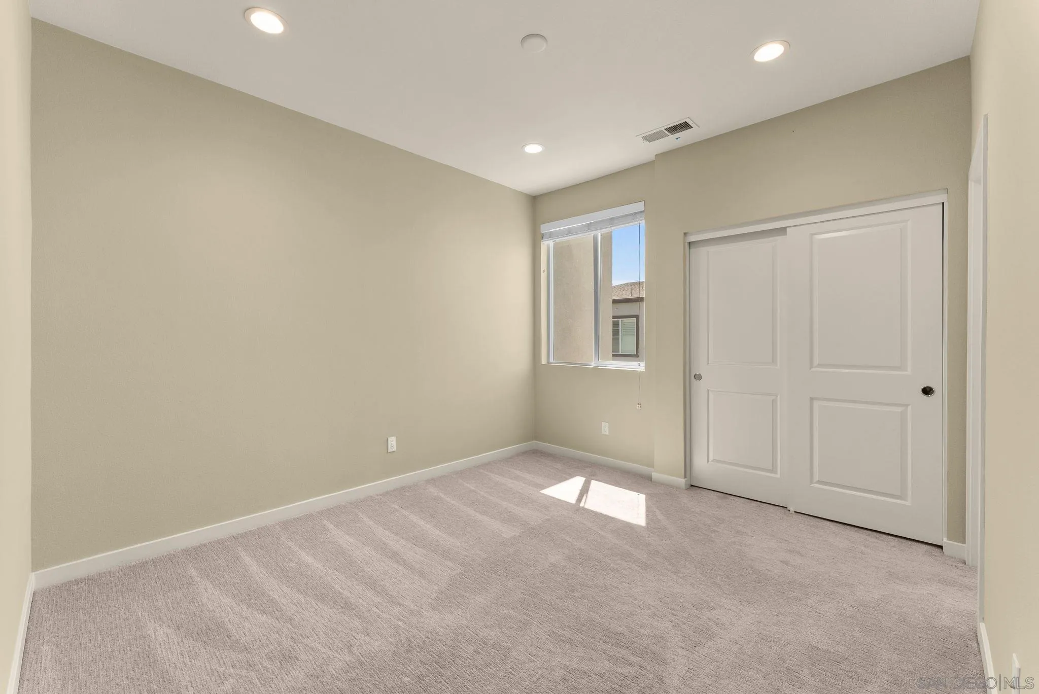 2564 S Escondido Blvd, #512, Escondido, CA 92025 2564 S Escondido Blvd, #512, Escondido, CA 92025