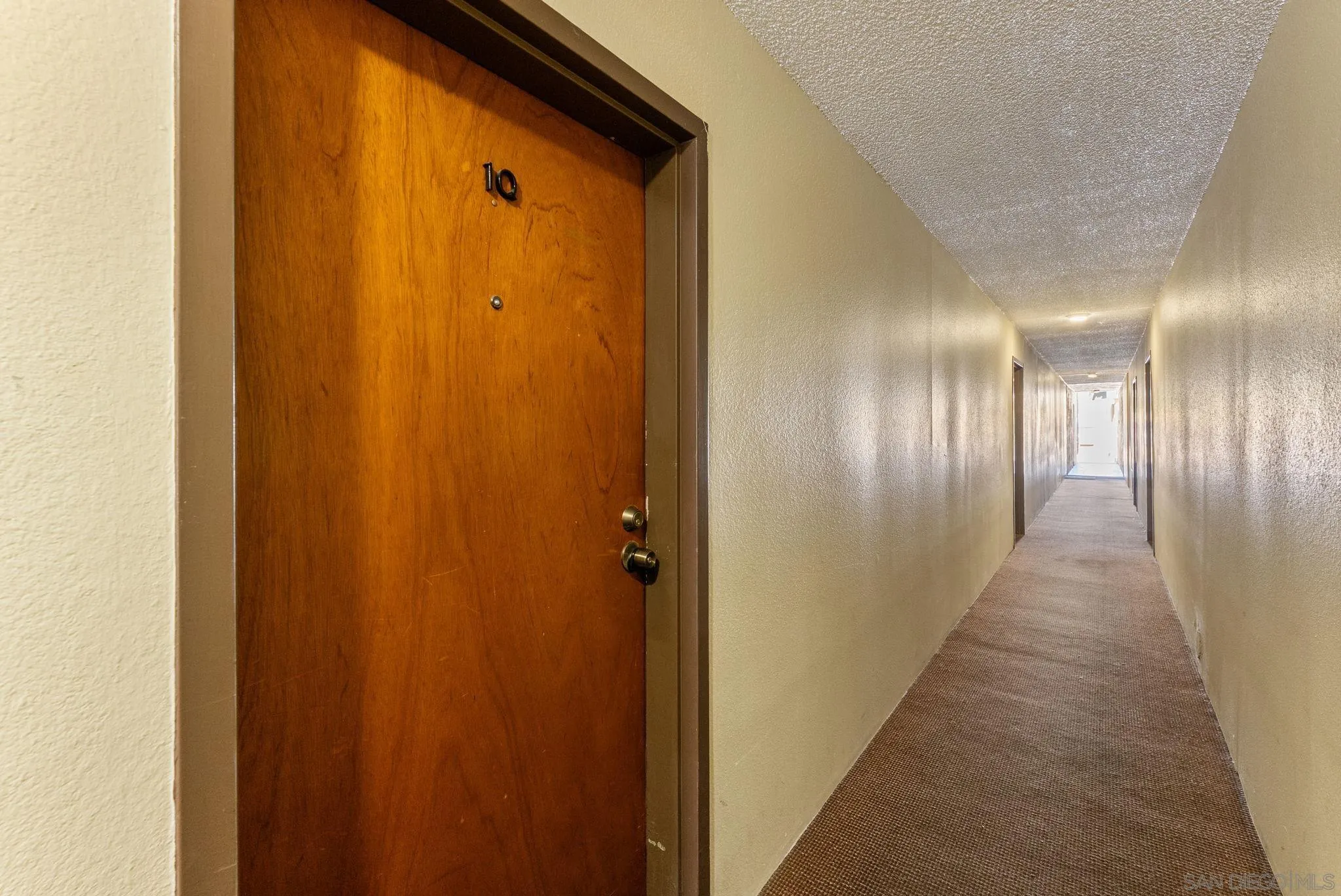 8034 Linda Vista, #1Q, San Diego, CA 92111