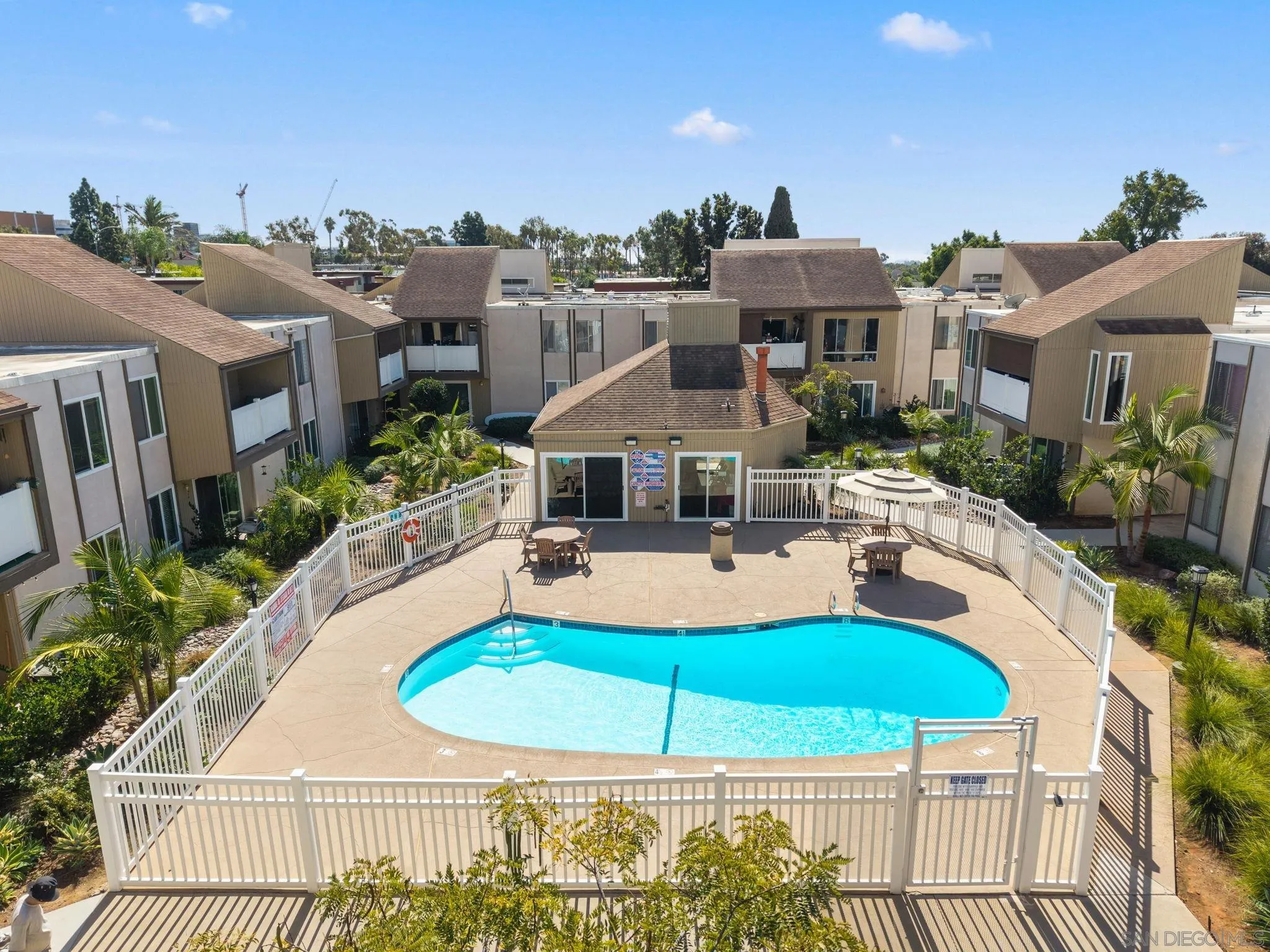 8034 Linda Vista, #1Q, San Diego, CA 92111