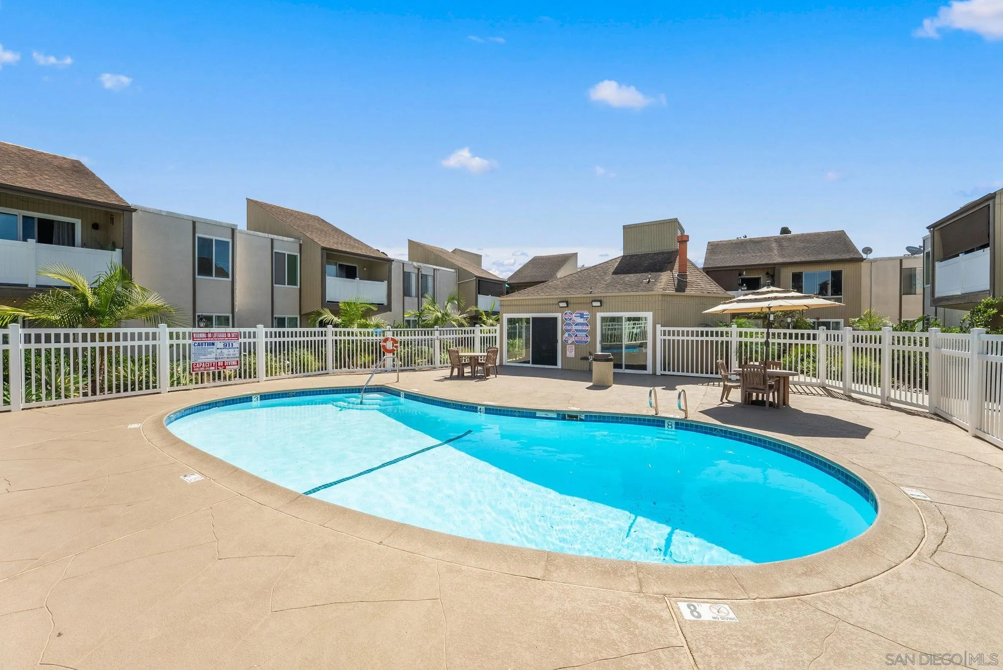 8034 Linda Vista, #1Q, San Diego, CA 92111
