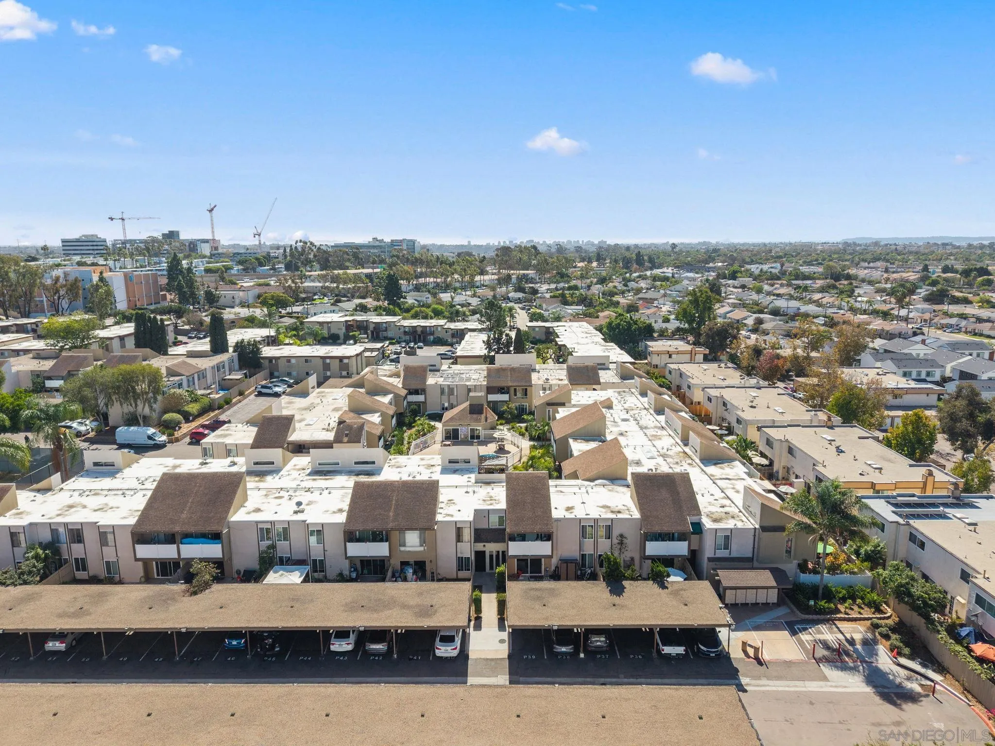 8034 Linda Vista, #1Q, San Diego, CA 92111