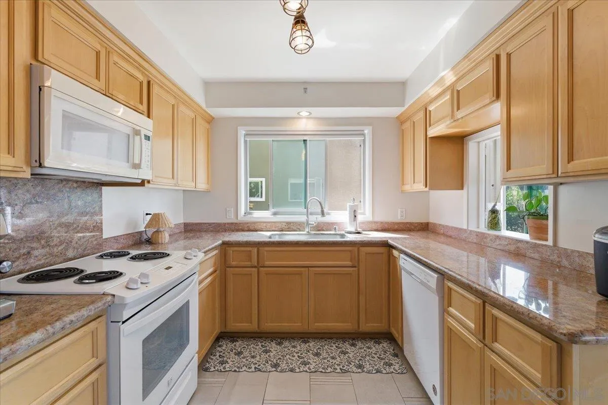 5367 La Jolla, #Unit 52, La Jolla, CA 92037 5367 La Jolla, #Unit 52, La Jolla, CA 92037