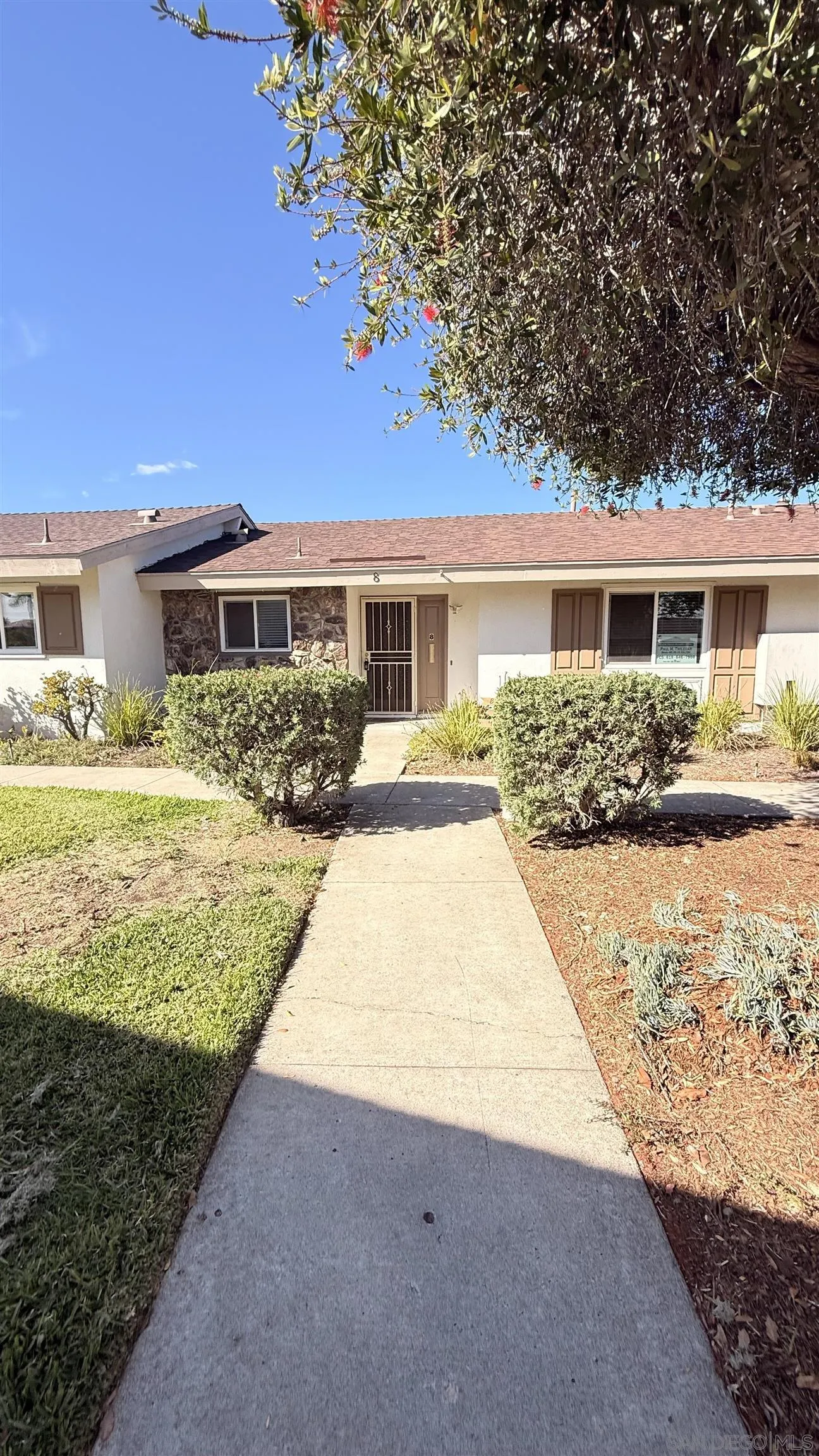 3660 N Vista Campana No., #8, Oceanside, CA 92057