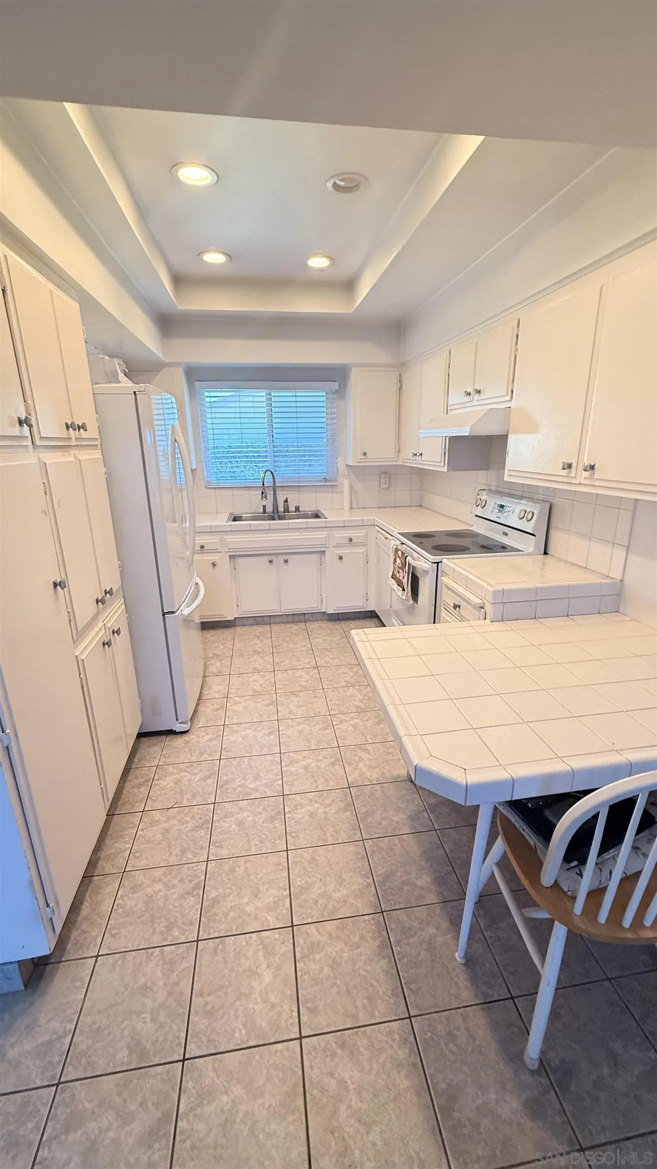 3660 N Vista Campana No., #8, Oceanside, CA 92057
