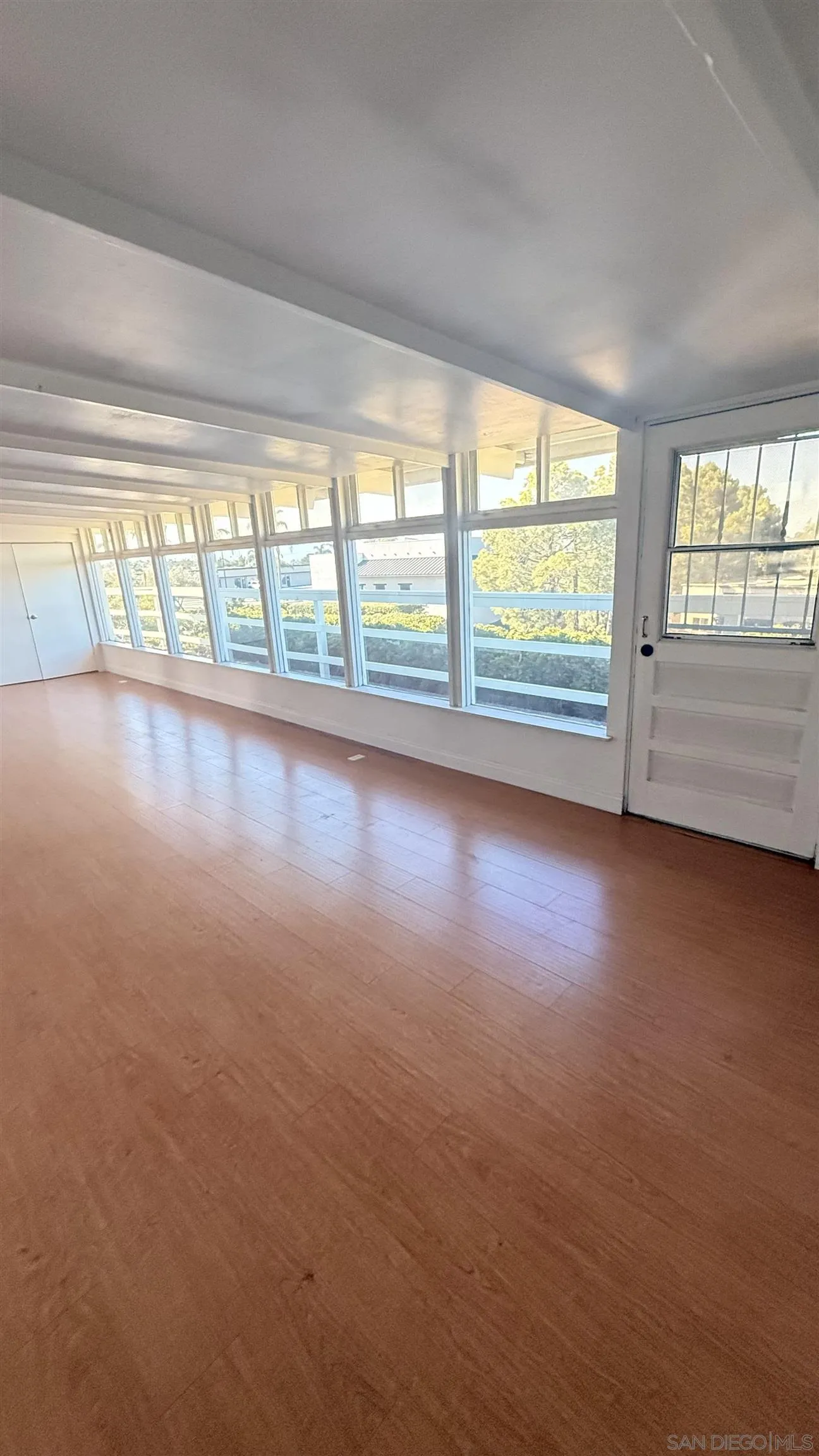 3660 N Vista Campana No., #8, Oceanside, CA 92057
