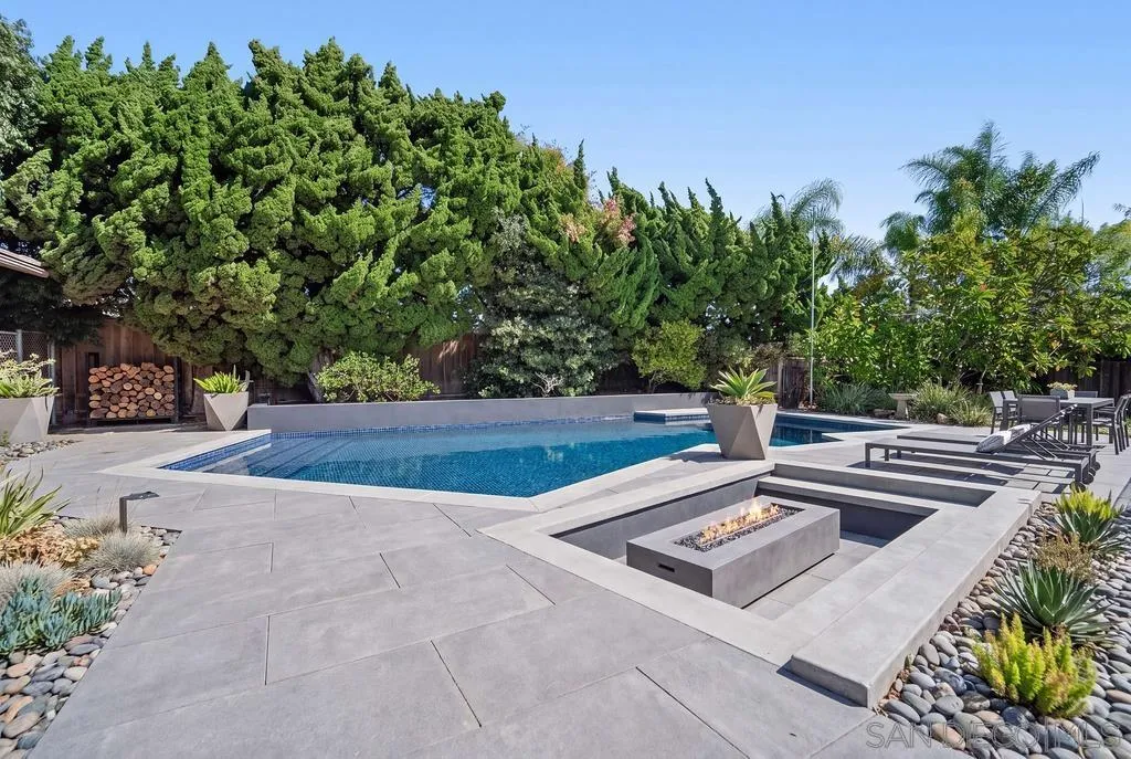 https://cdn.realtyfeed.com/cdn/127/260025333/0d48a874eca3db24dd43656628ea6fe4.webp