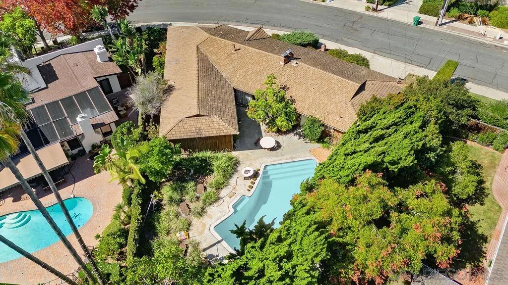 https://cdn.realtyfeed.com/cdn/127/260025333/977d065b7051689ae2b8e4fe39590a0e.webp