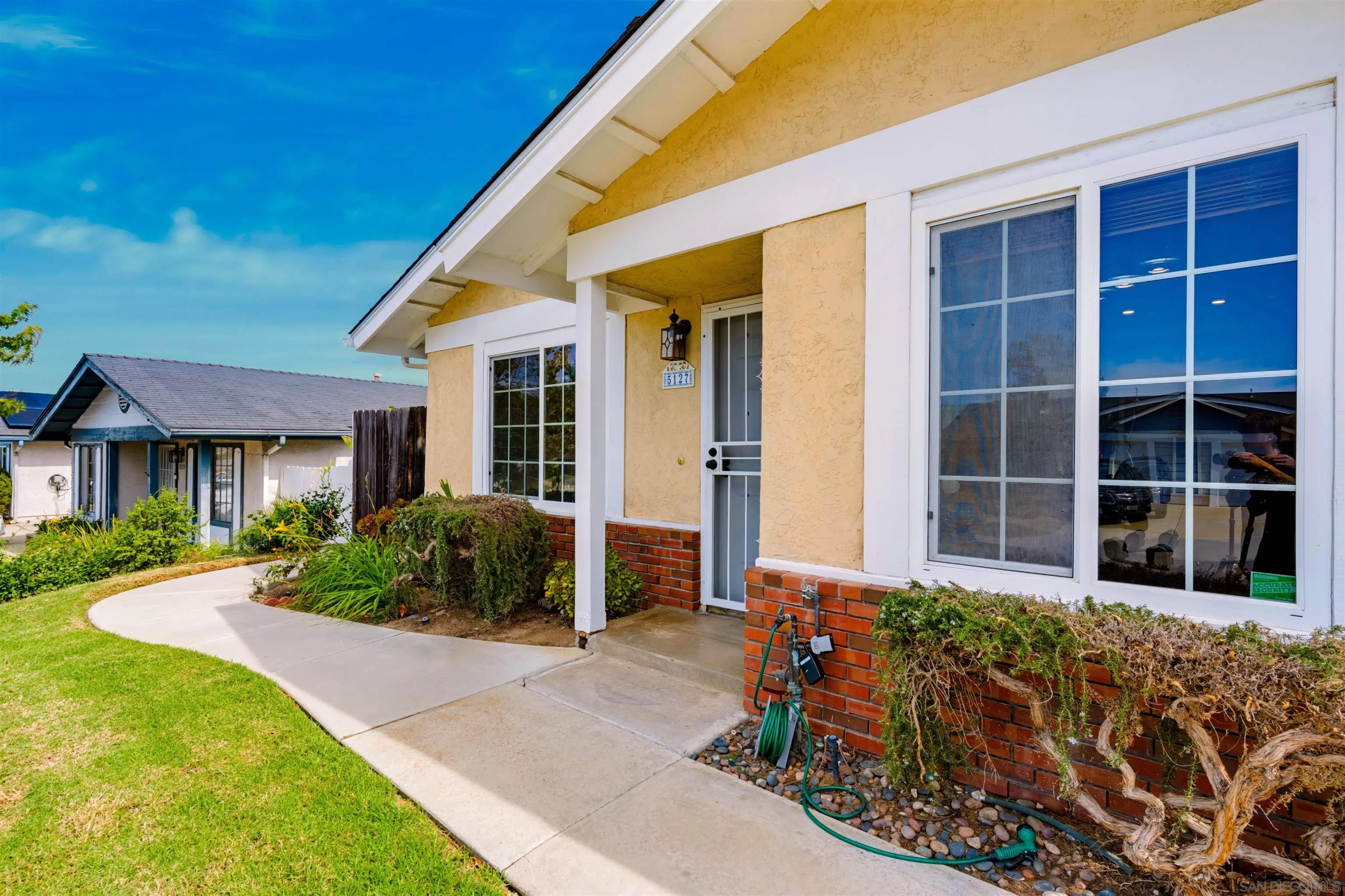 5127 Mandarin Drive, Oceanside, CA 92056
