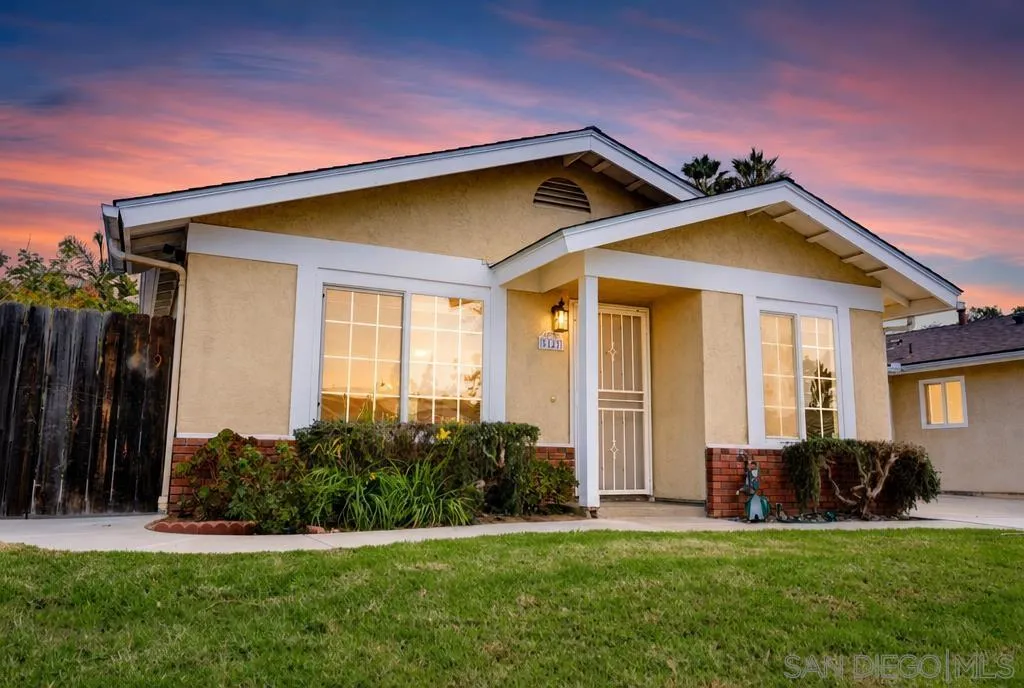 5127 Mandarin Drive, Oceanside, CA 92056