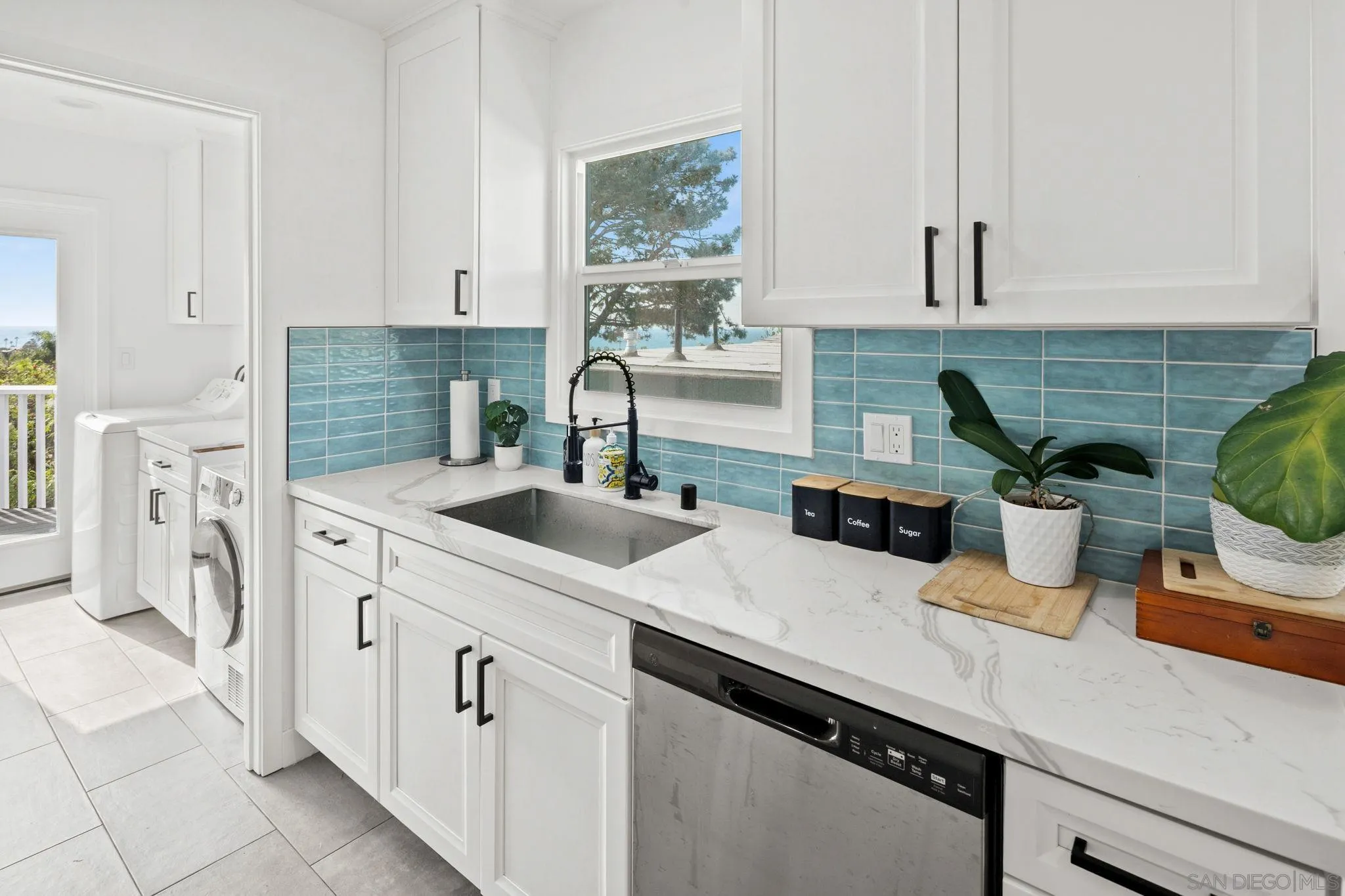 https://cdn.realtyfeed.com/cdn/127/260025337/b320fcf33f5e263024169a2e08d65882.webp