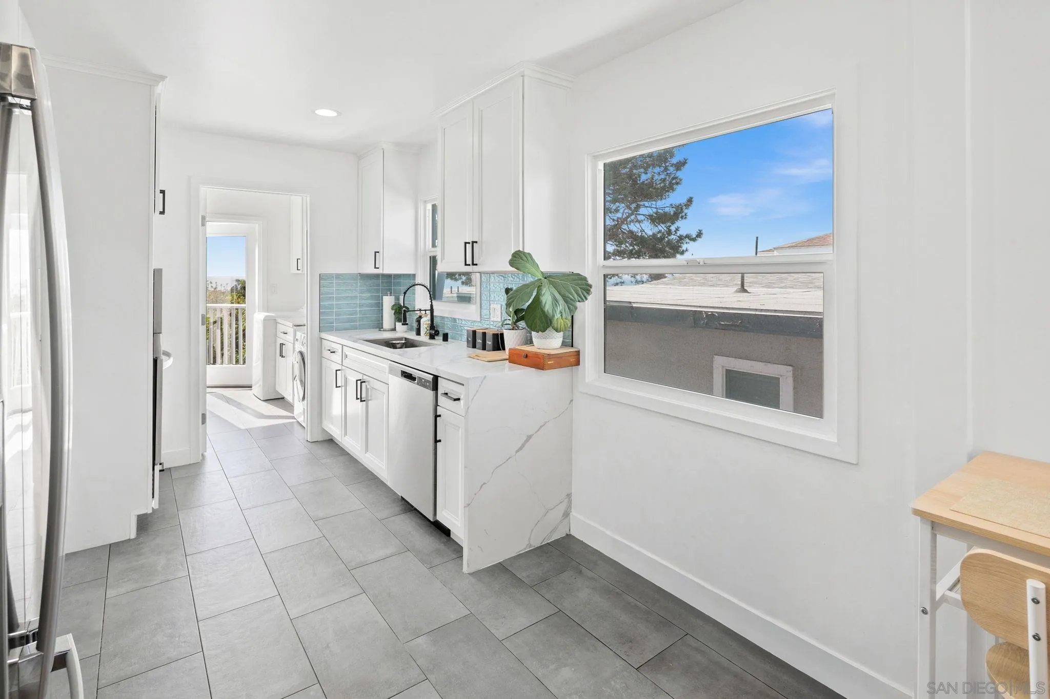 https://cdn.realtyfeed.com/cdn/127/260025337/f6e9bc0b25cd4e1f3779ee1c07ea5589.webp