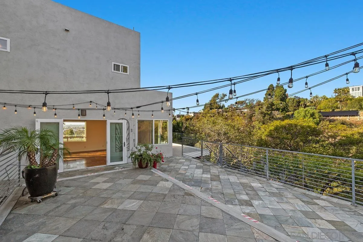 https://cdn.realtyfeed.com/cdn/127/260025338/caca5ca8de5c8b1cac95cc5b08818afe.webp