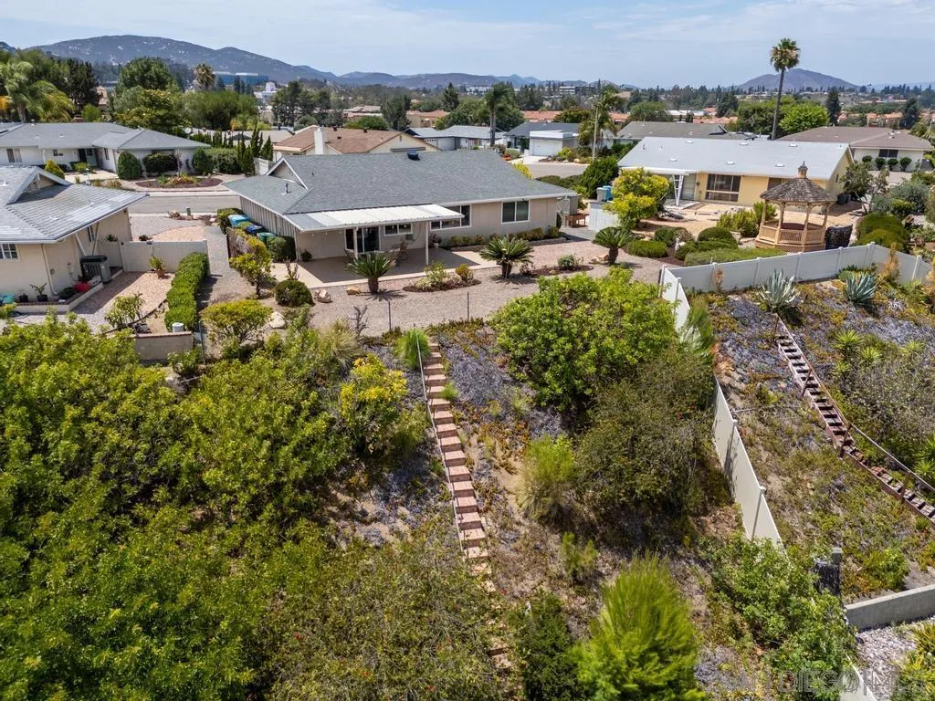 16749 Obispo Ln, San Diego, CA 92128