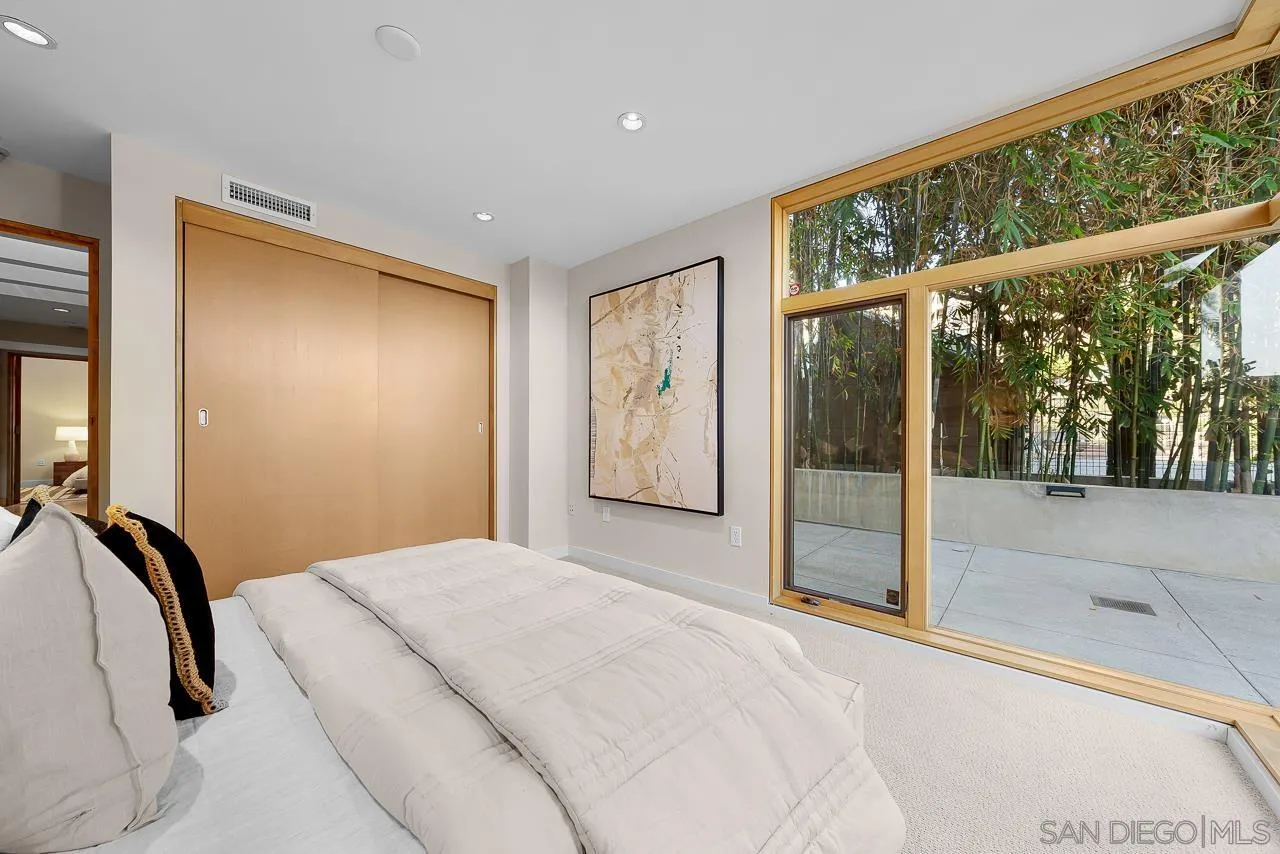 https://cdn.realtyfeed.com/cdn/127/260025353/8de88ef8cfb8203e539e2f42b3fed412.webp