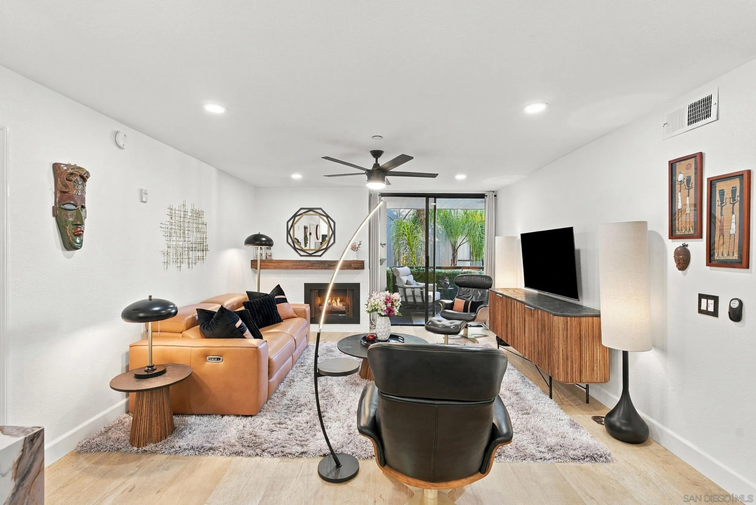 https://cdn.realtyfeed.com/cdn/127/260025355/4cff7574a07765397e7c400ea5c0de56.webp