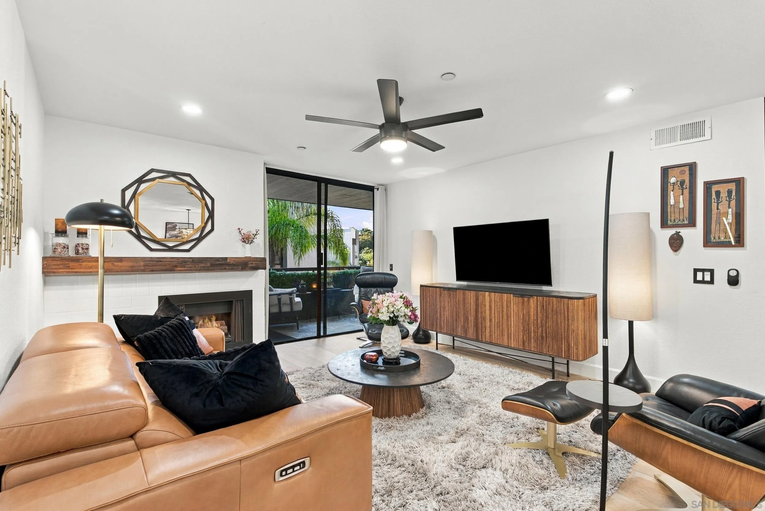 https://cdn.realtyfeed.com/cdn/127/260025355/51f954aa1ae6ea251f170eb0db902b52.webp