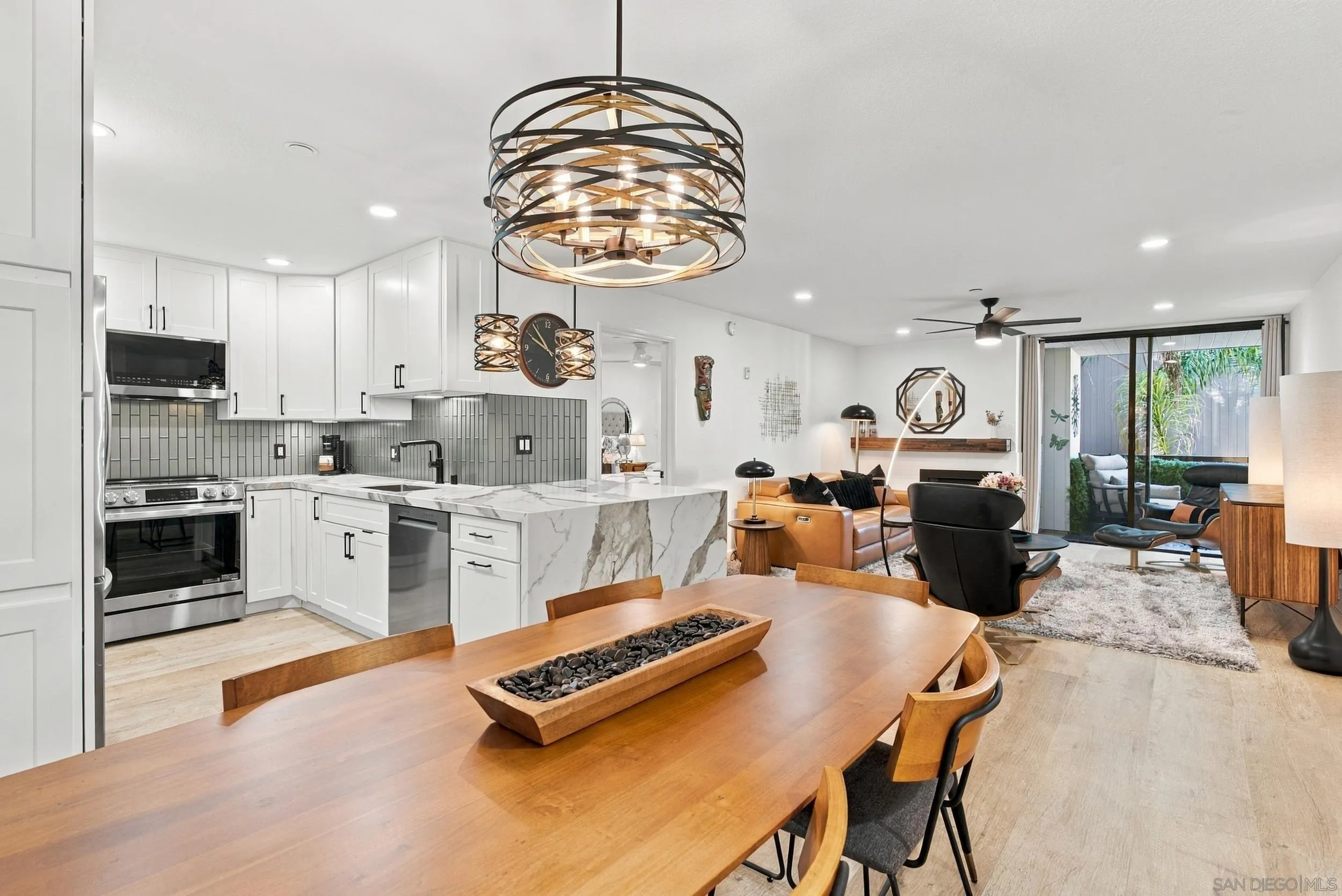 https://cdn.realtyfeed.com/cdn/127/260025355/c5a181fd8754b8133f984e30ce125d78.webp