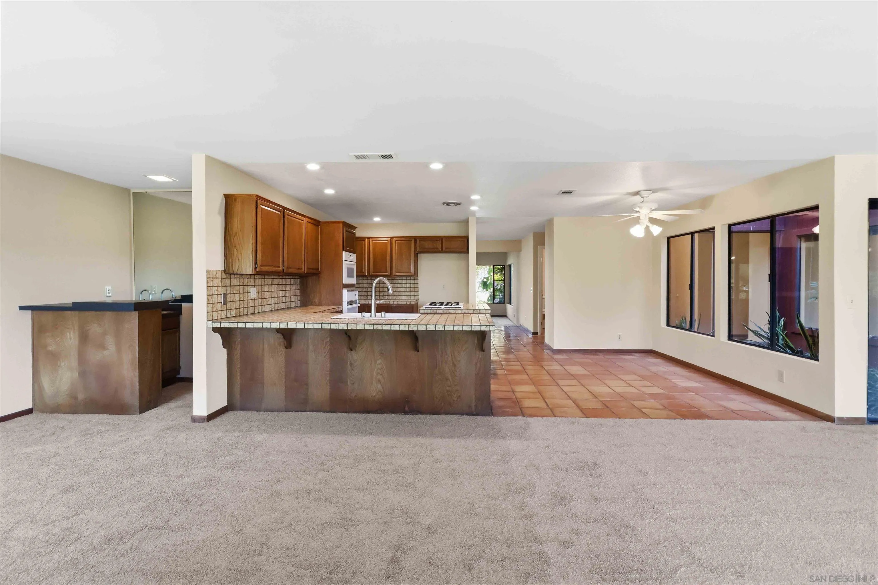 2365 Carriage Cir, Oceanside, CA 92056 Looking towards Kitchen and Wet Bar
