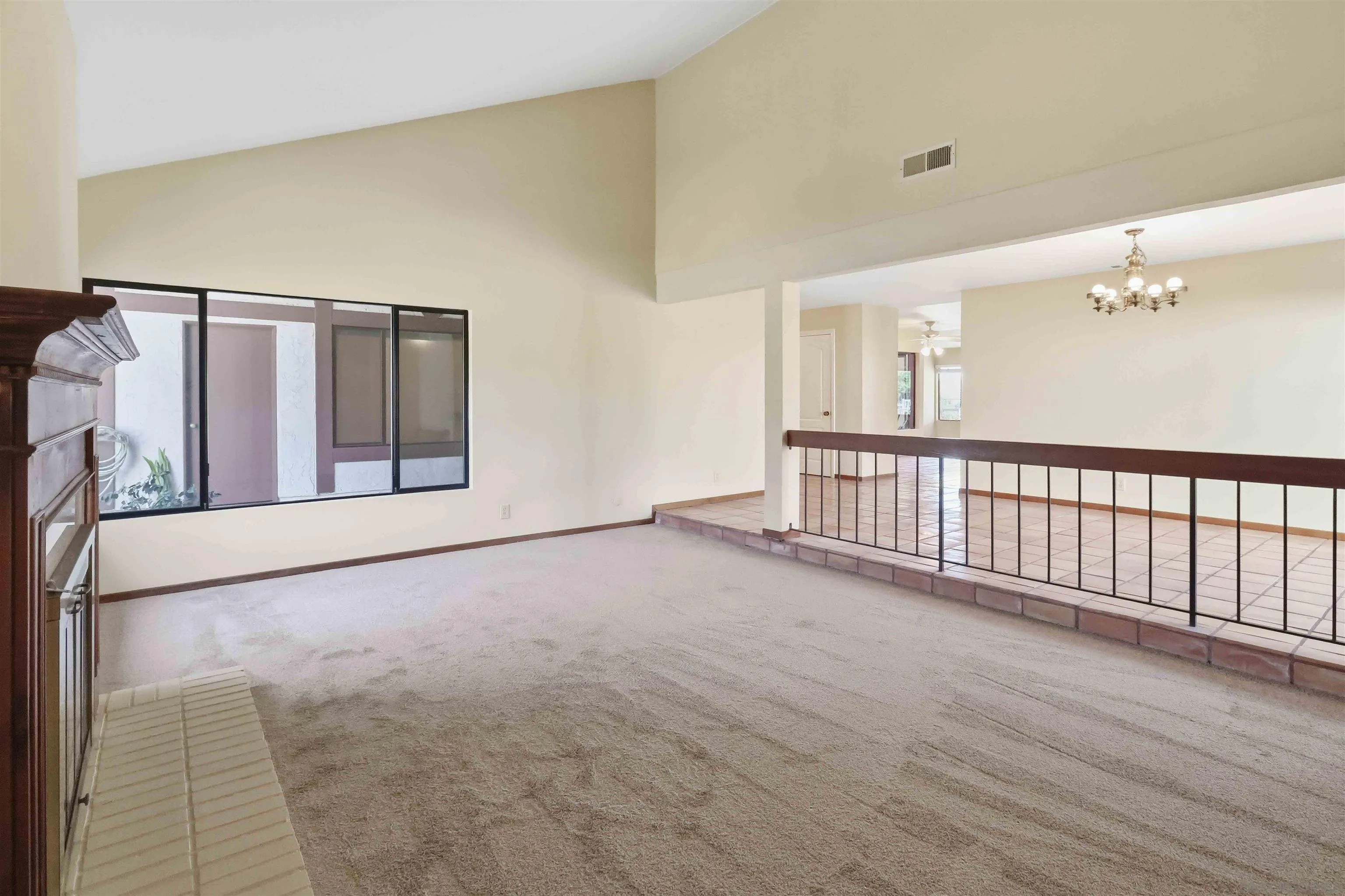 2365 Carriage Cir, Oceanside, CA 92056 Living Room Looking towards Dining Room