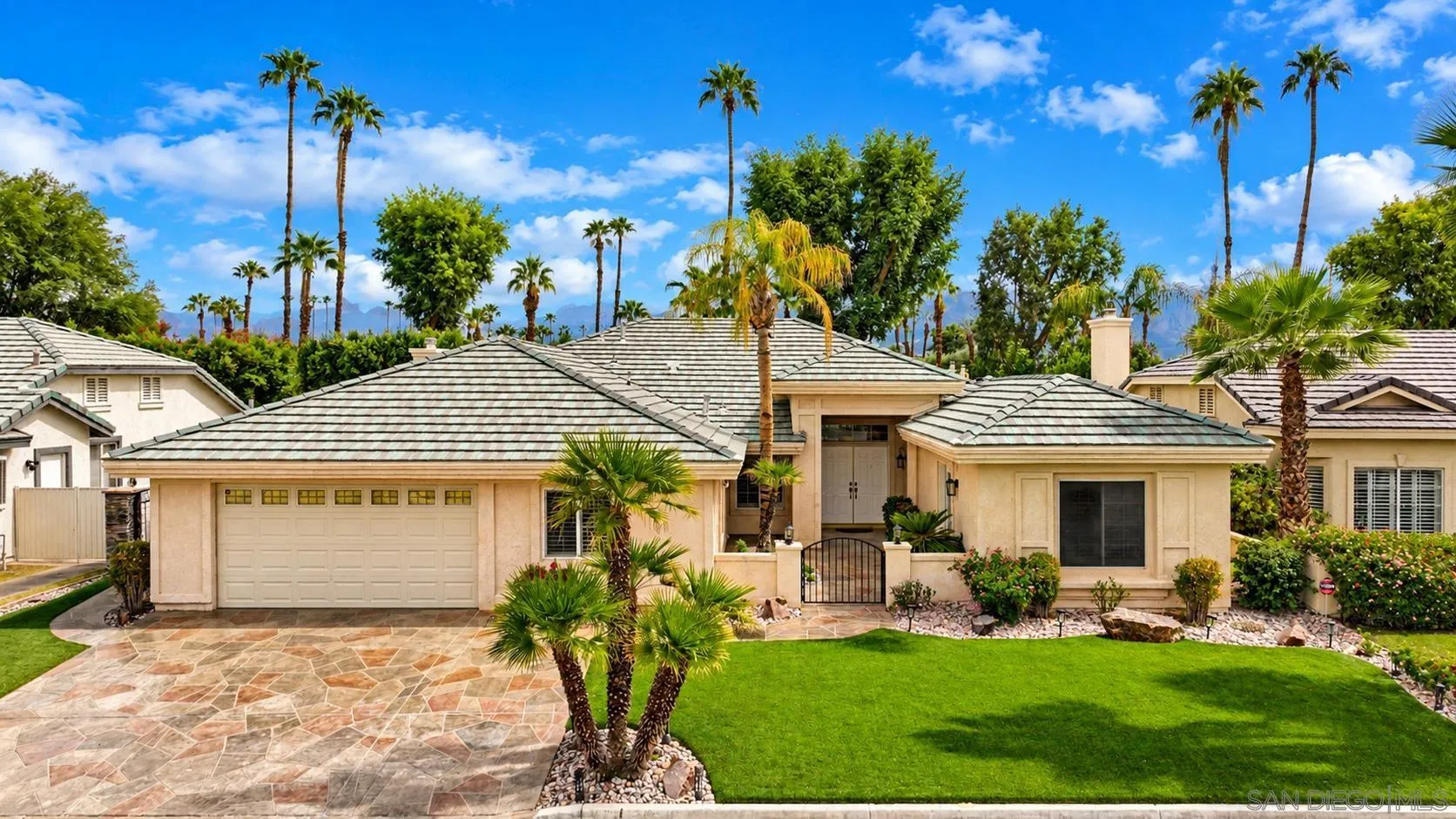Palm Desert, CA 92211
