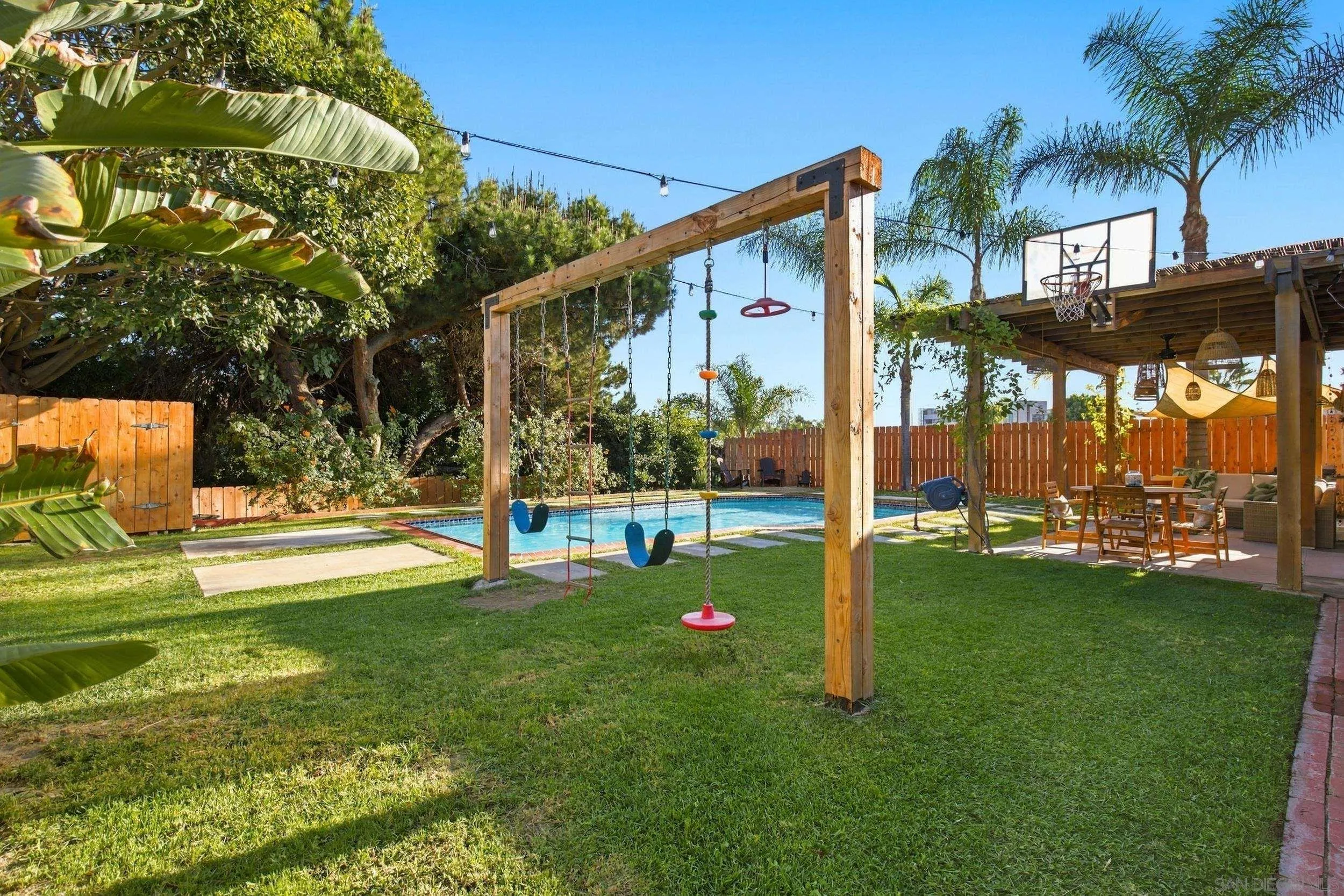 7031 Beagle St, San Diego, CA 92111 7031 Beagle St, San Diego, CA 92111