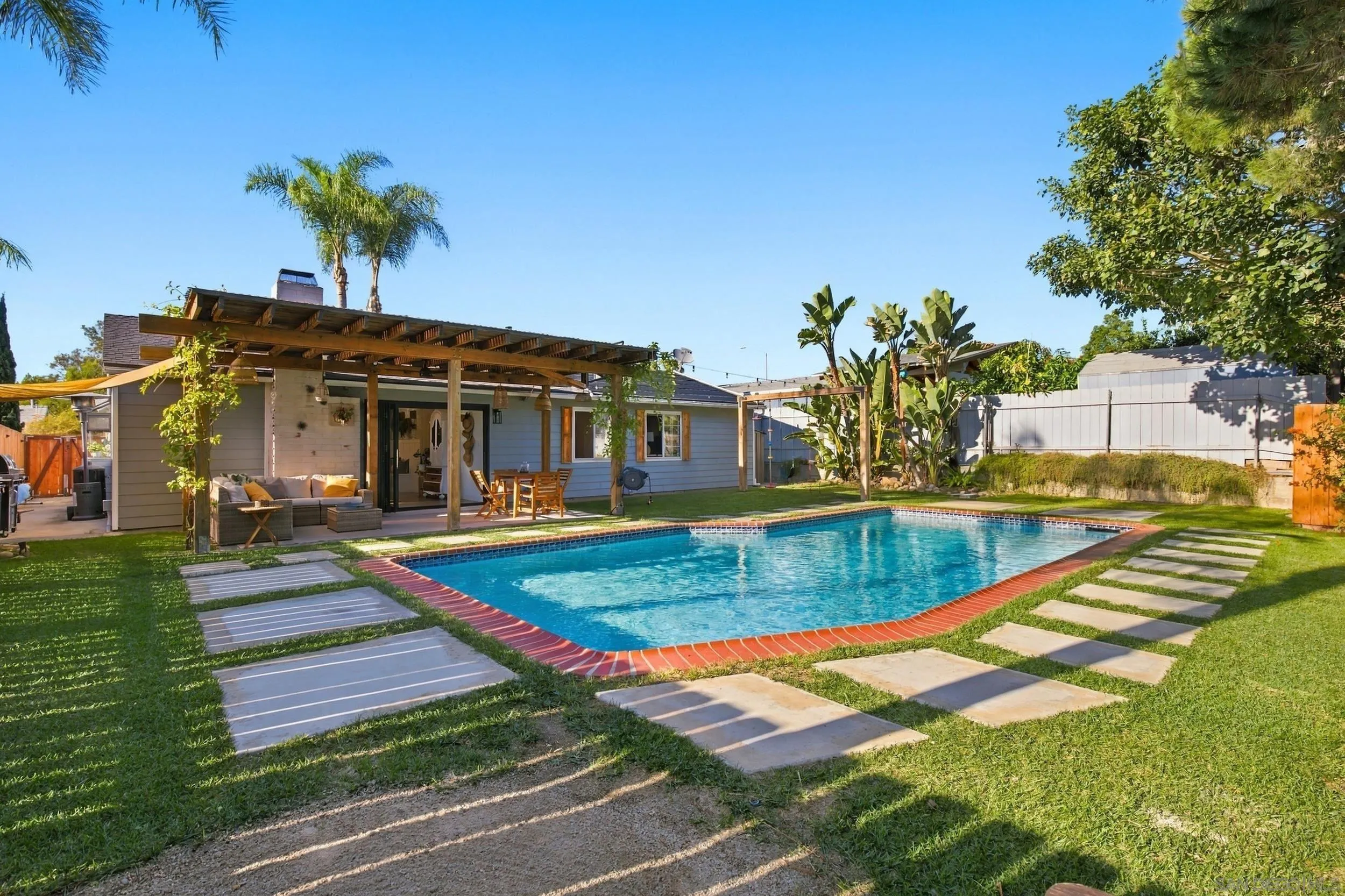 7031 Beagle St, San Diego, CA 92111 7031 Beagle St, San Diego, CA 92111