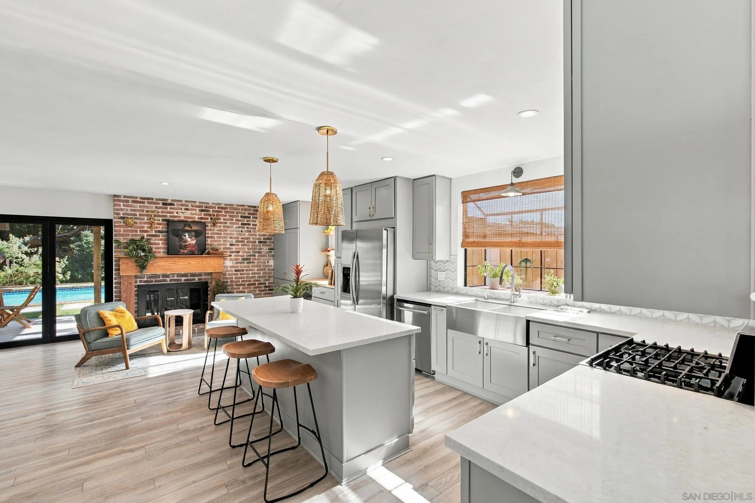 7031 Beagle St, San Diego, CA 92111 7031 Beagle St, San Diego, CA 92111