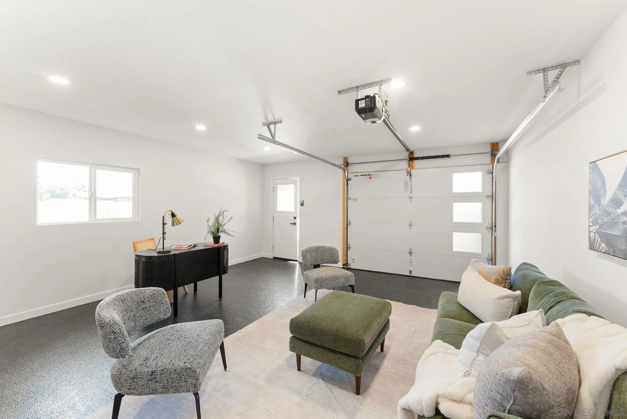 https://cdn.realtyfeed.com/cdn/127/260025369/b59ed99cc6a5719abd9e6e2adc1980b8.webp