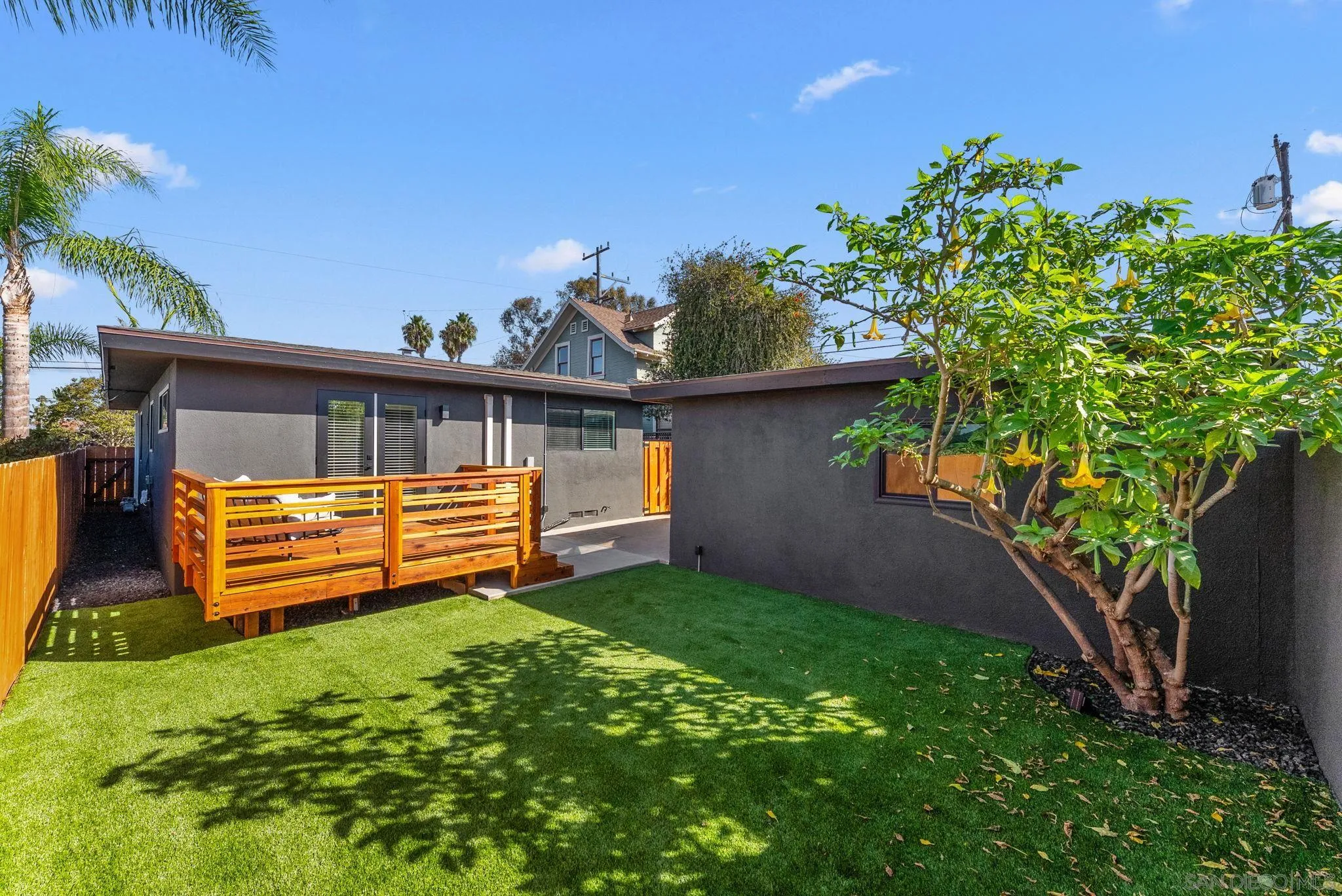 https://cdn.realtyfeed.com/cdn/127/260025369/dcd9a360d62f757b53fe876d251d8af5.webp