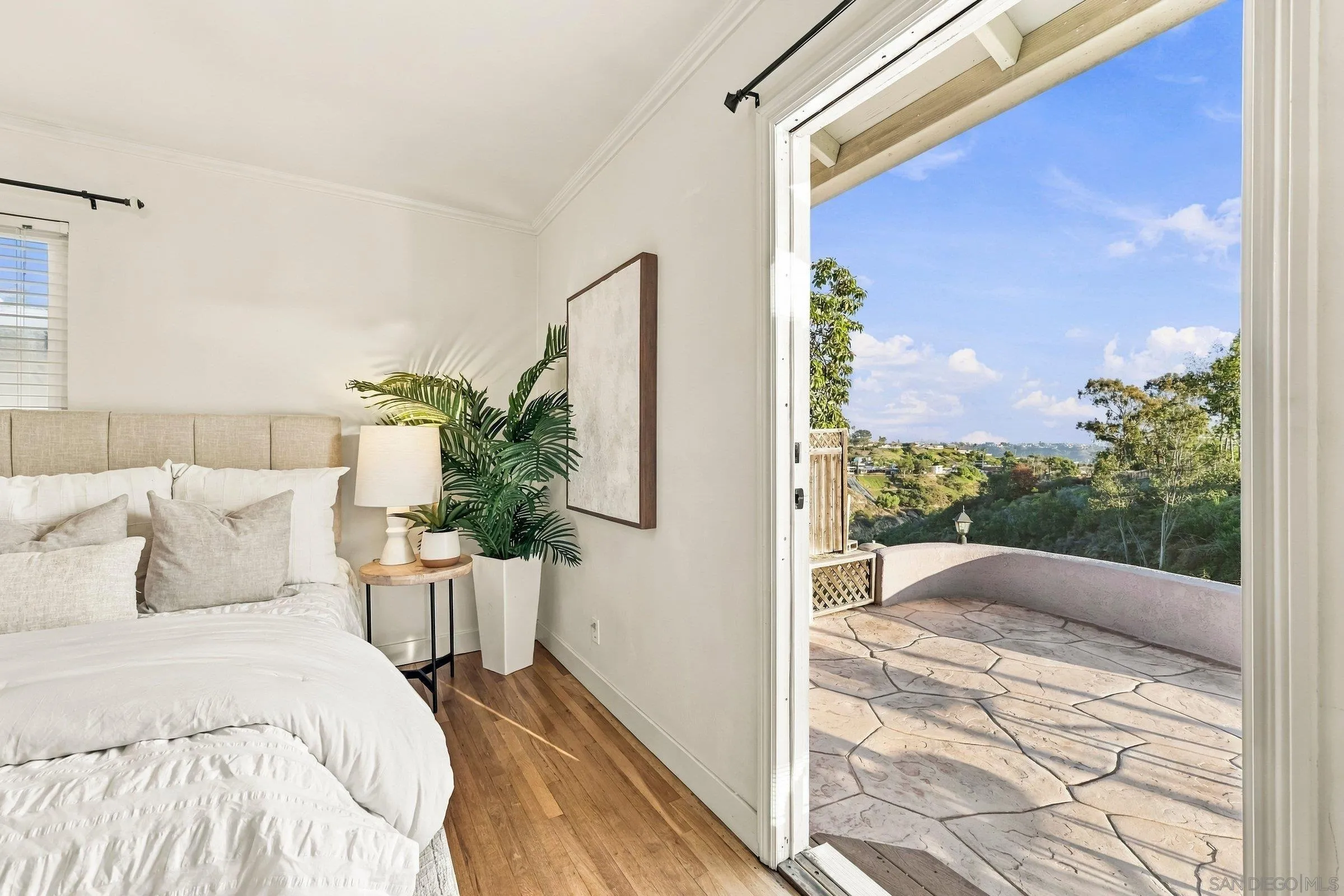 7931 Canary Way, San Diego, CA 92123 7931 Canary Way, San Diego, CA 92123