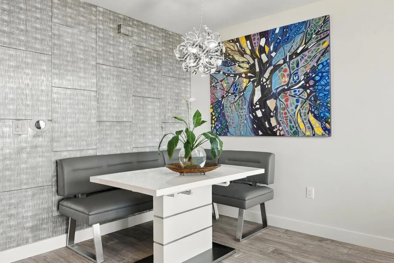 700 W E, #1305, San Diego, CA 92101 700 W E, #1305, San Diego, CA 92101