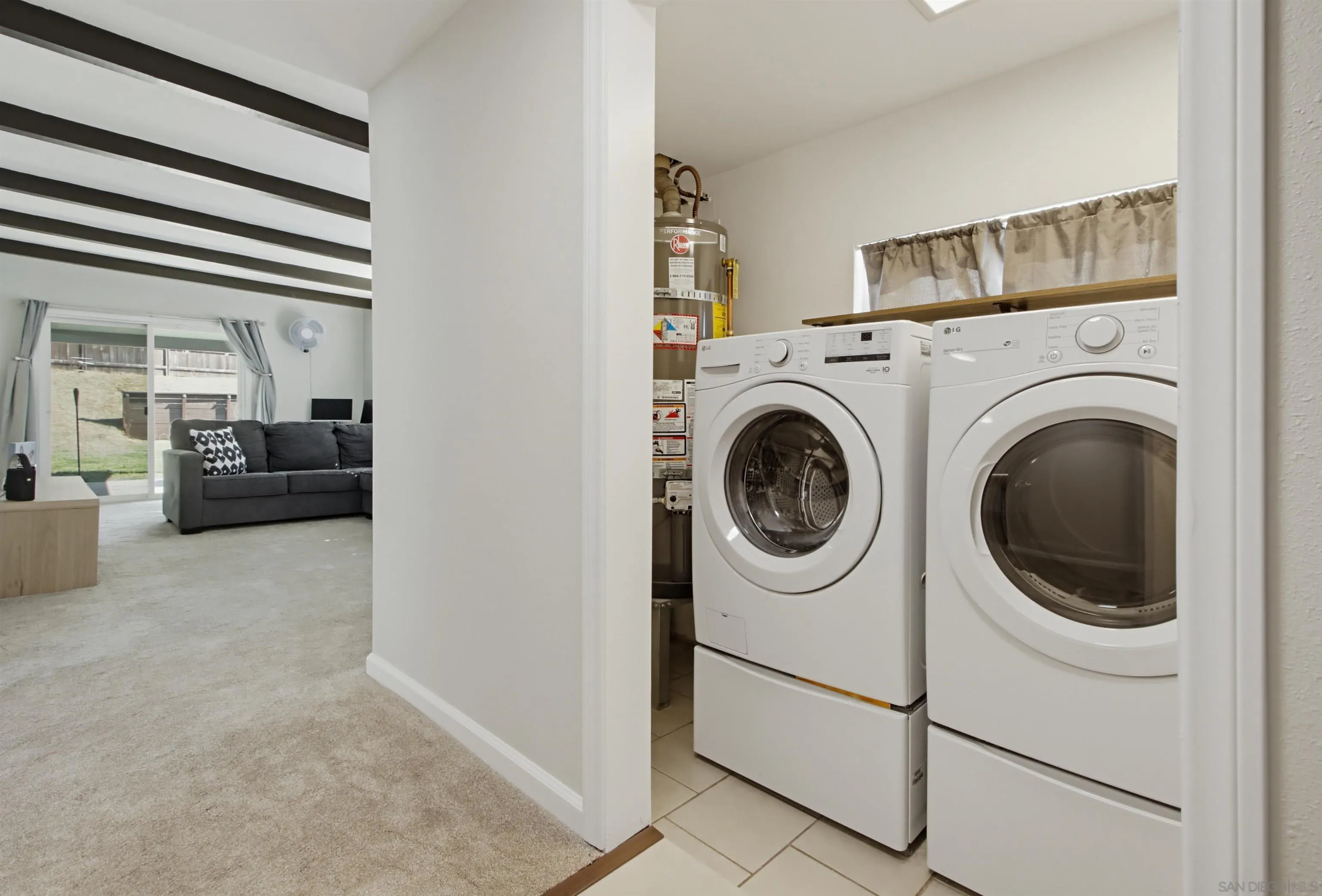 https://cdn.realtyfeed.com/cdn/127/260025379/bcf95338f60be0c70b2c6c85d41d061e.webp
