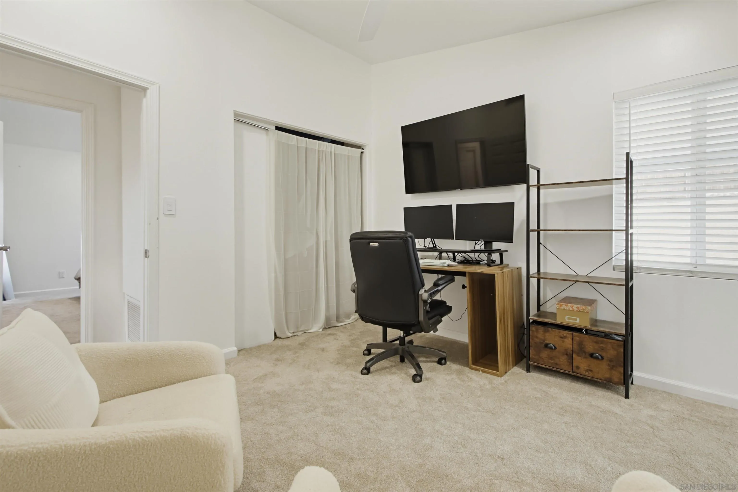 https://cdn.realtyfeed.com/cdn/127/260025379/ea8559531e0303ec6d489edf5c0cc67e.webp