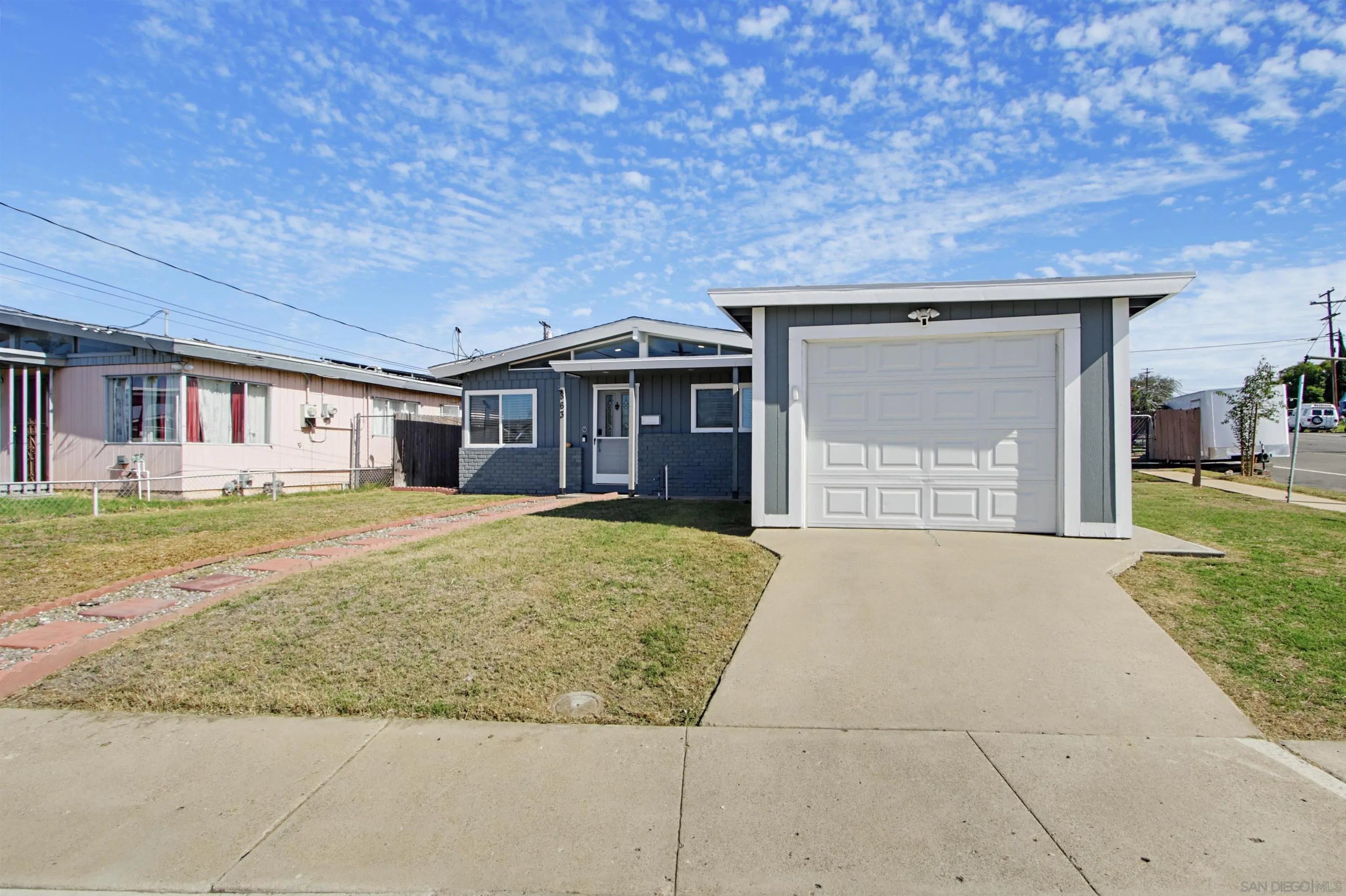 https://cdn.realtyfeed.com/cdn/127/260025379/fe95f571a9a370ff47764607cac28ca0.webp