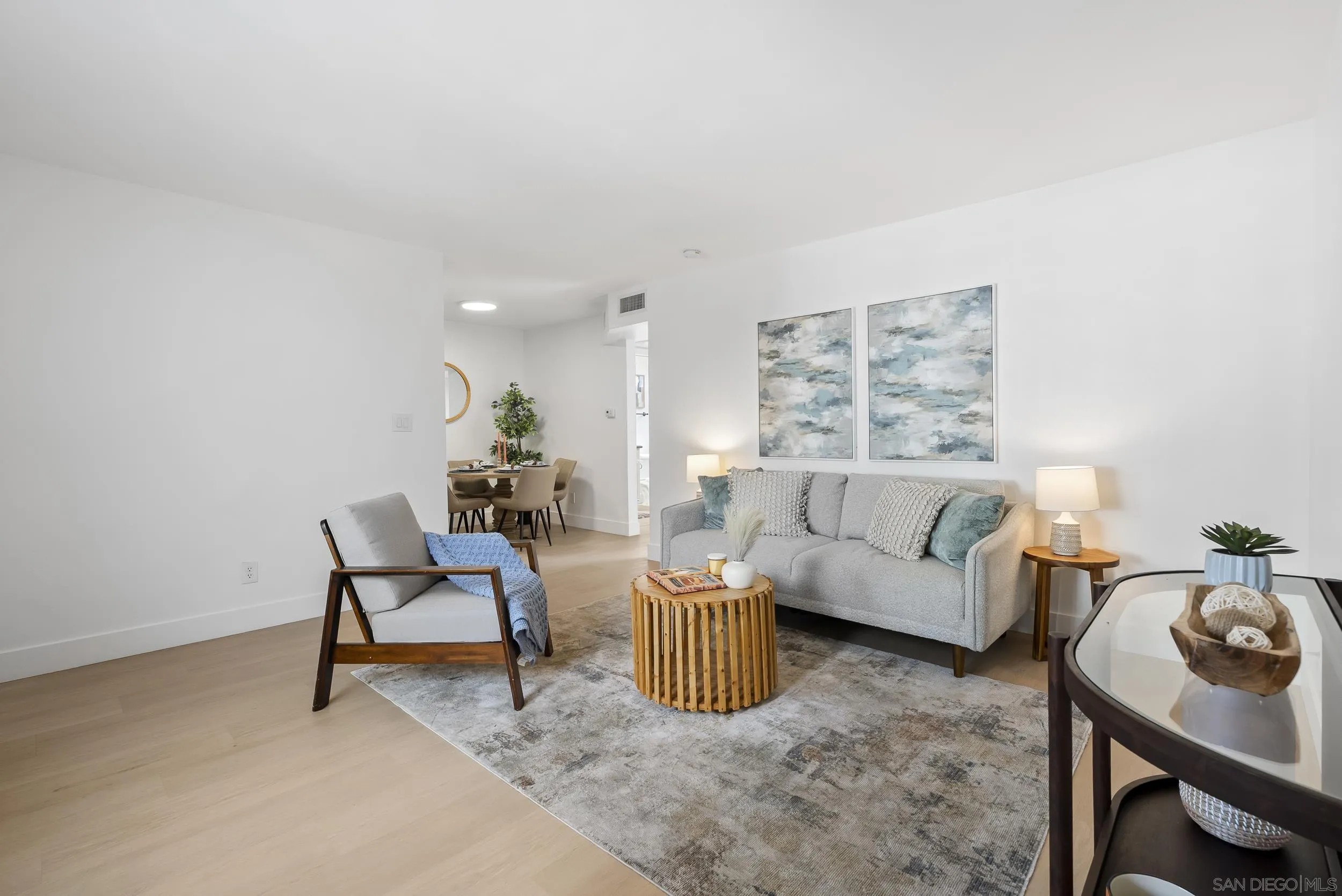 1030 Robinson Ave, #207, San Diego, CA 92103 1030 Robinson Ave, #207, San Diego, CA 92103