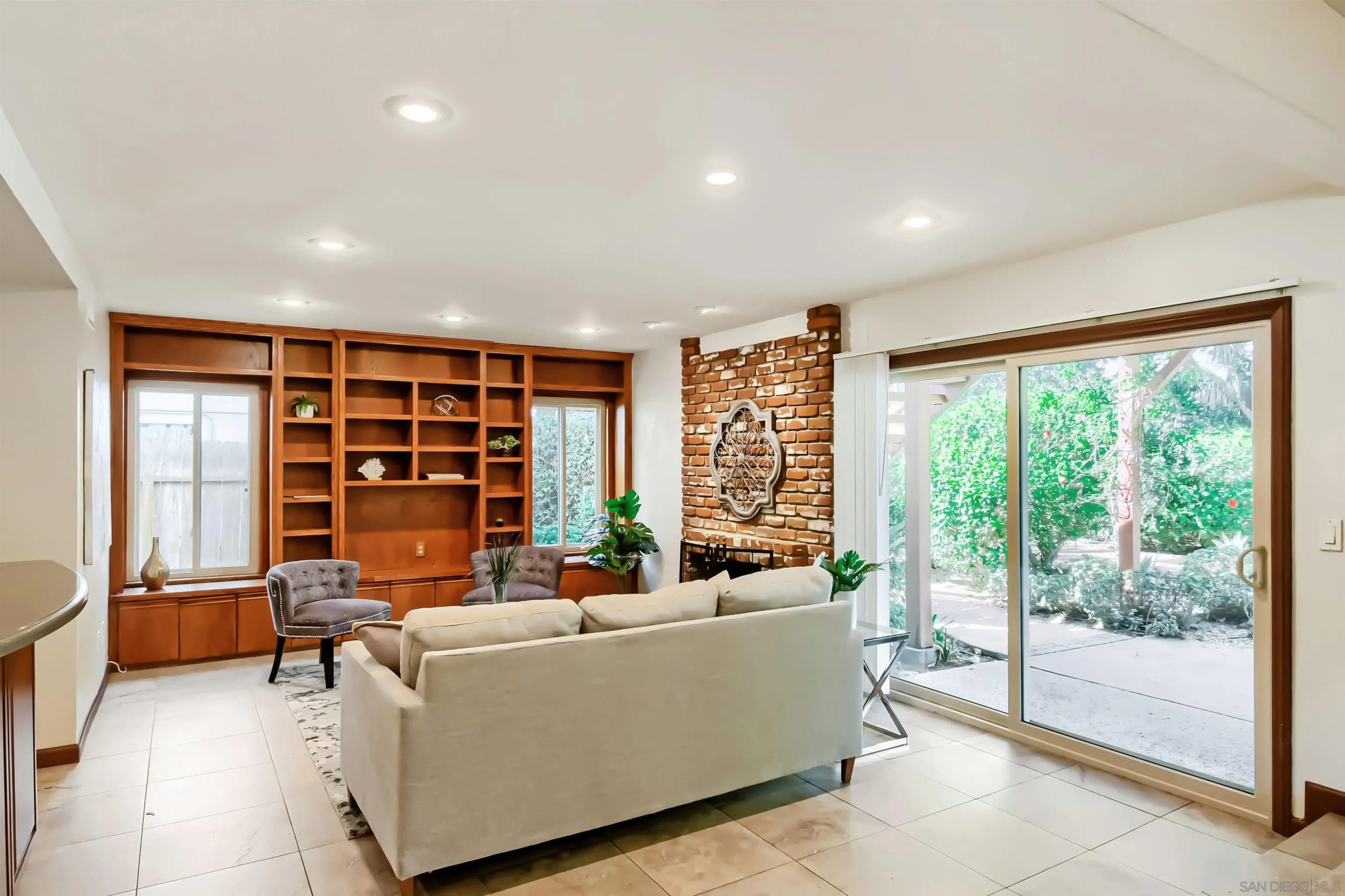 10912 Promesa Dr., San Diego, CA 92124