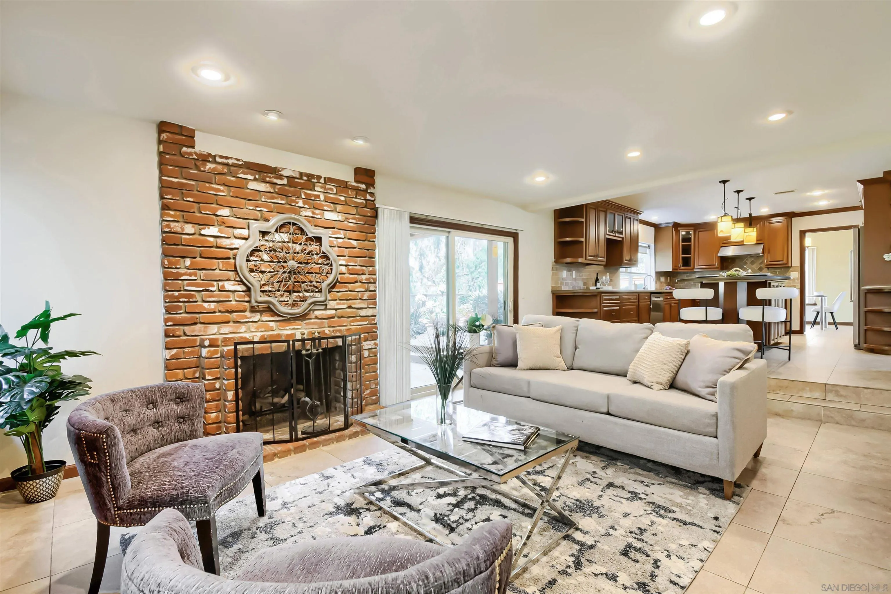 10912 Promesa Dr., San Diego, CA 92124