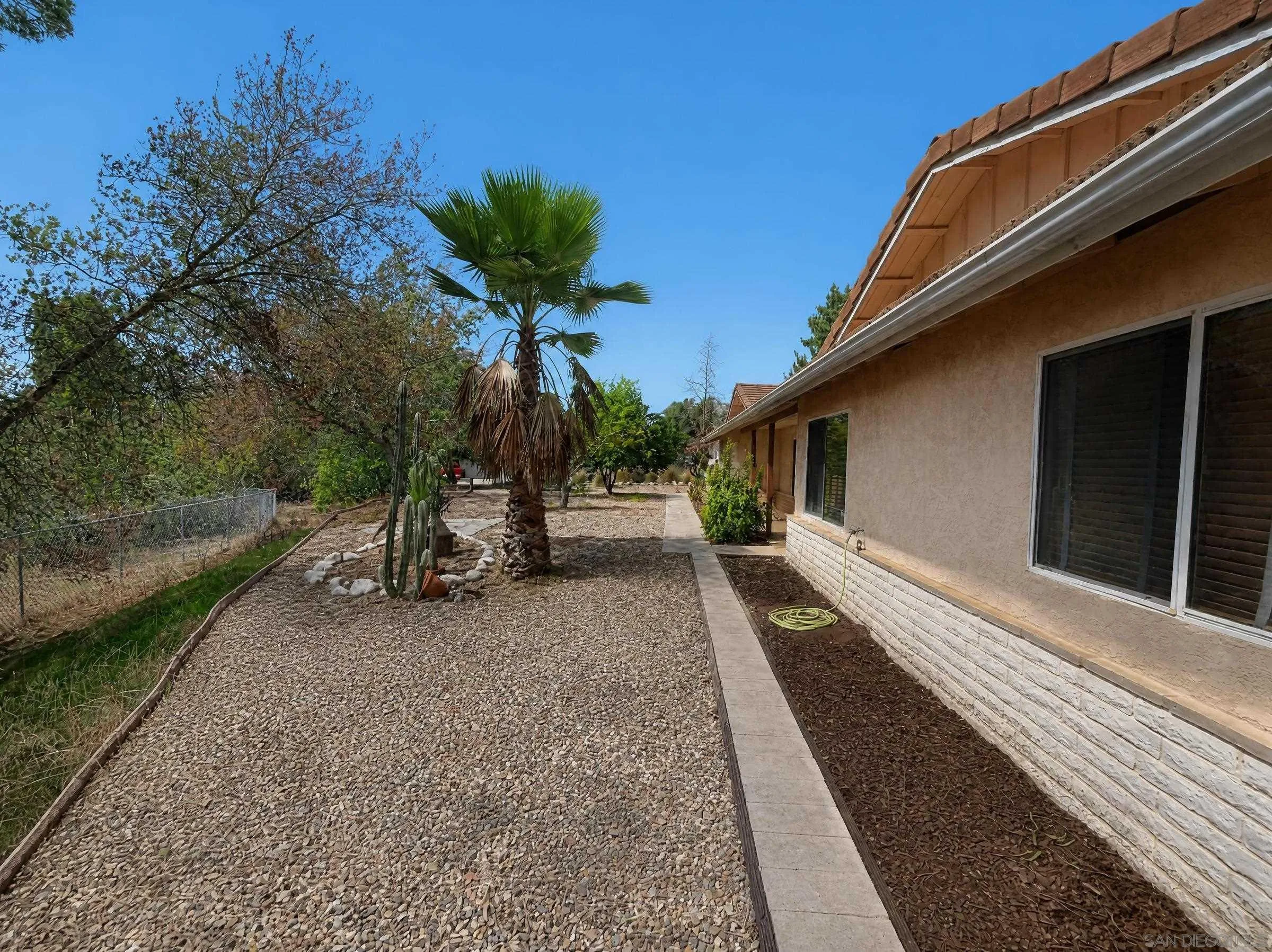 130 Alva, Fallbrook, CA 92028