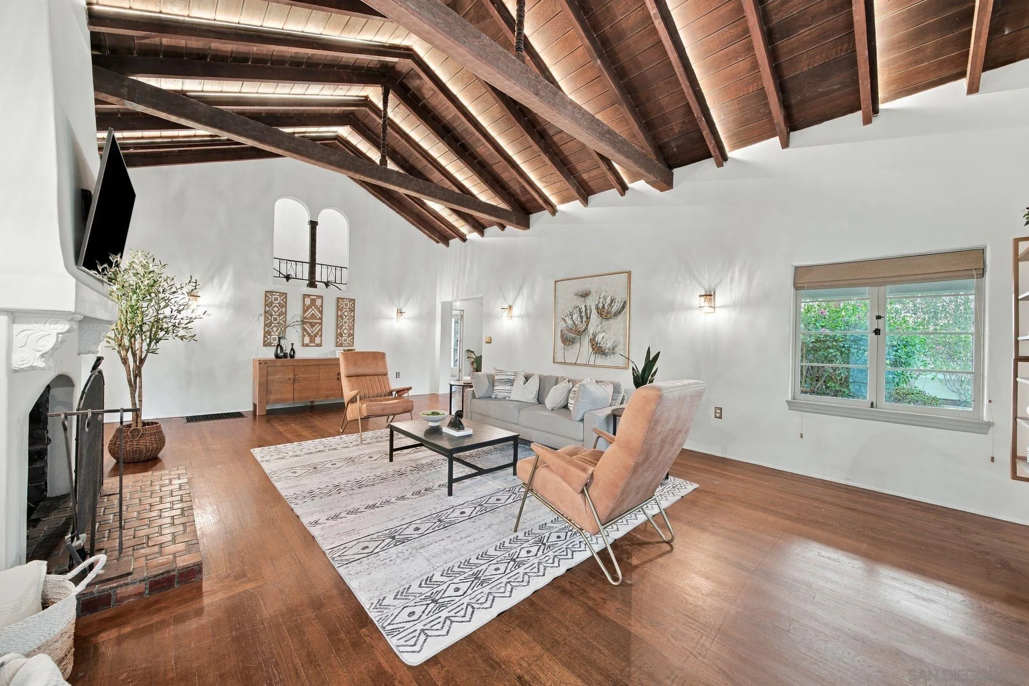 1015 Myrtle Way, San Diego, CA 92103 1015 Myrtle Way, San Diego, CA 92103