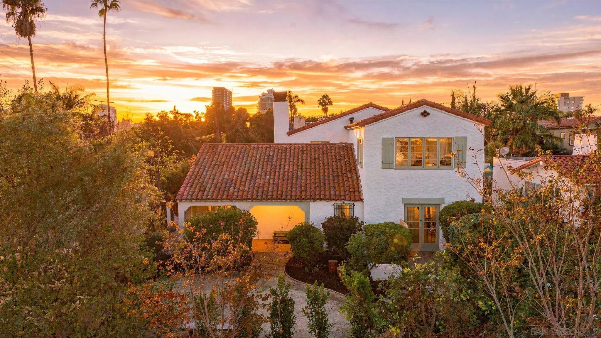1015 Myrtle Way, San Diego, CA 92103 1015 Myrtle Way, San Diego, CA 92103