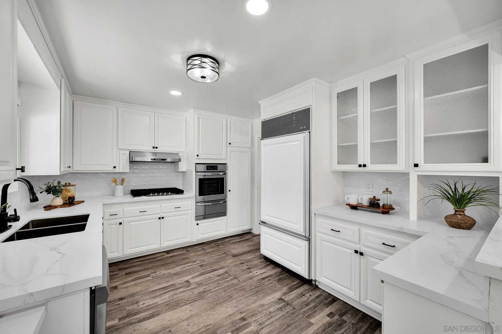 https://cdn.realtyfeed.com/cdn/127/260025392/53bb3087f1b915f8f67e037d787d92fd.webp