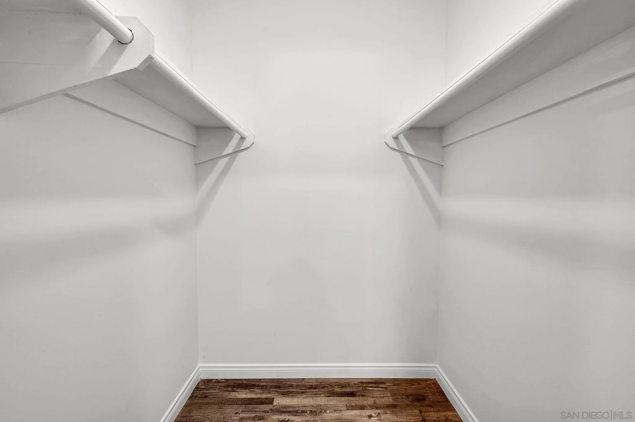 https://cdn.realtyfeed.com/cdn/127/260025392/641bdee7fbb82bee3590700ab1f8e697.webp