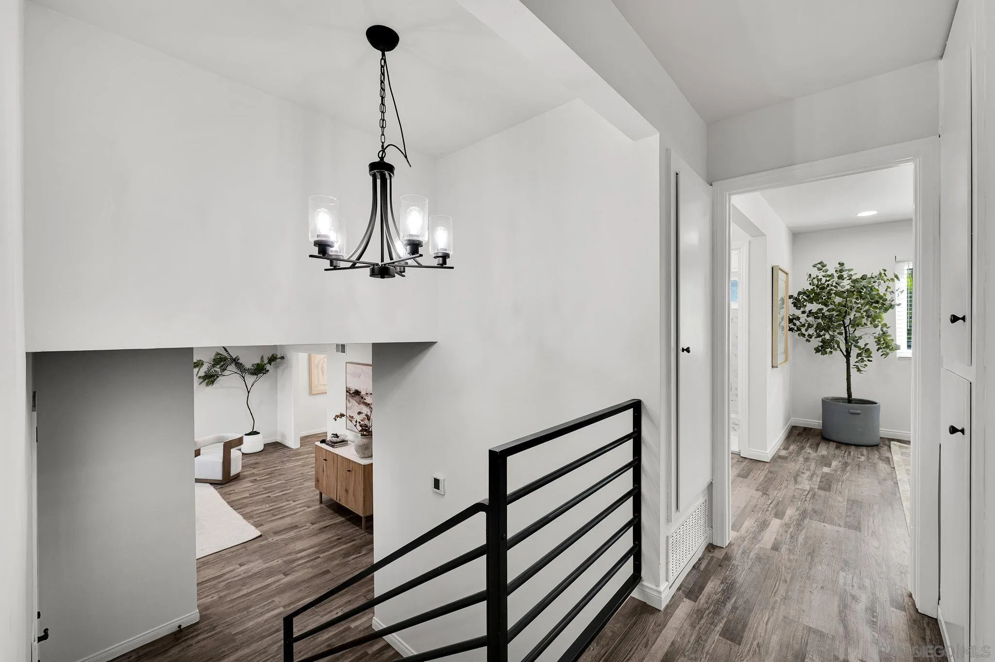 https://cdn.realtyfeed.com/cdn/127/260025392/6de5b9eca784687c4a49de0f0f2cabb7.webp